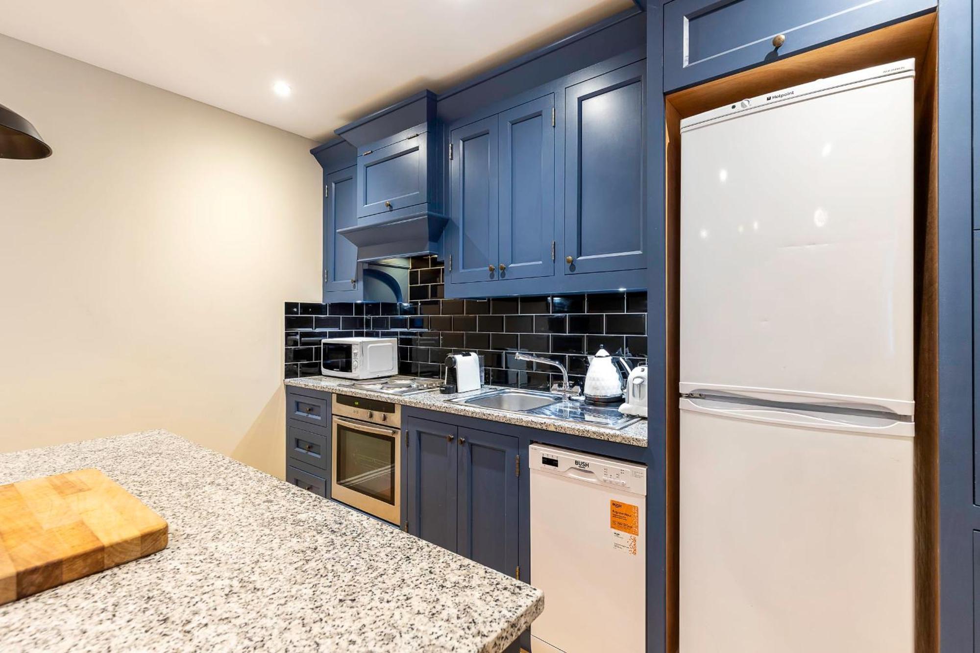 Colourful Near Clapham Common! Apartment London