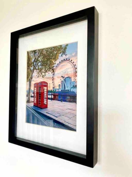 A Bright Two Double Bedroom Flat * London