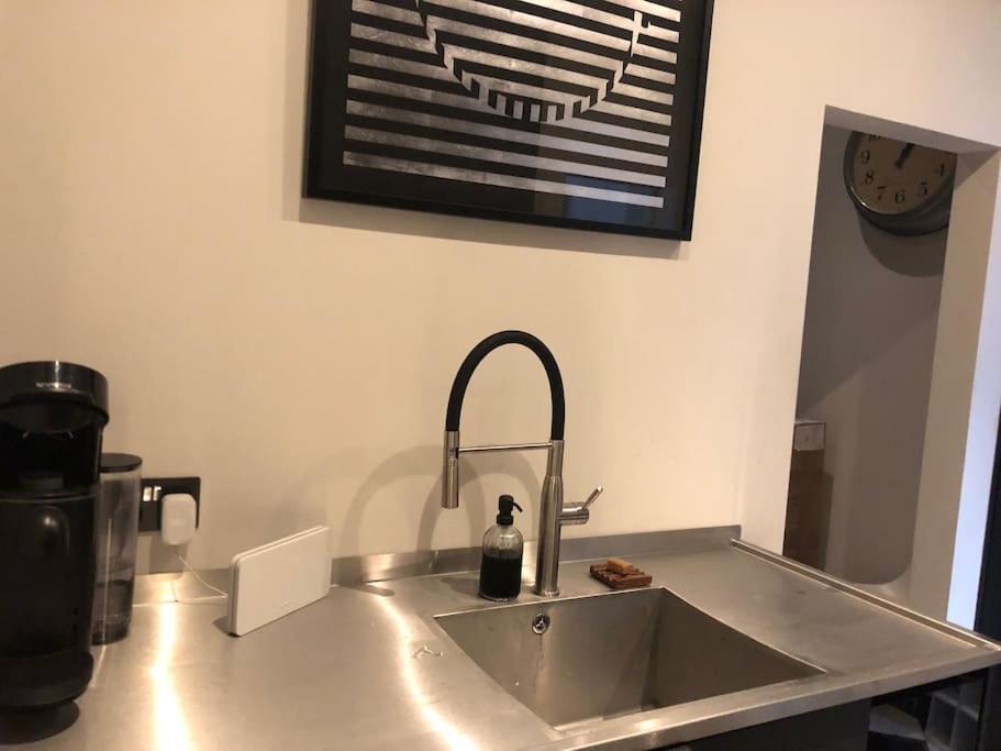 Apartment Stunning Modern Large 5 Bed House Willesden London