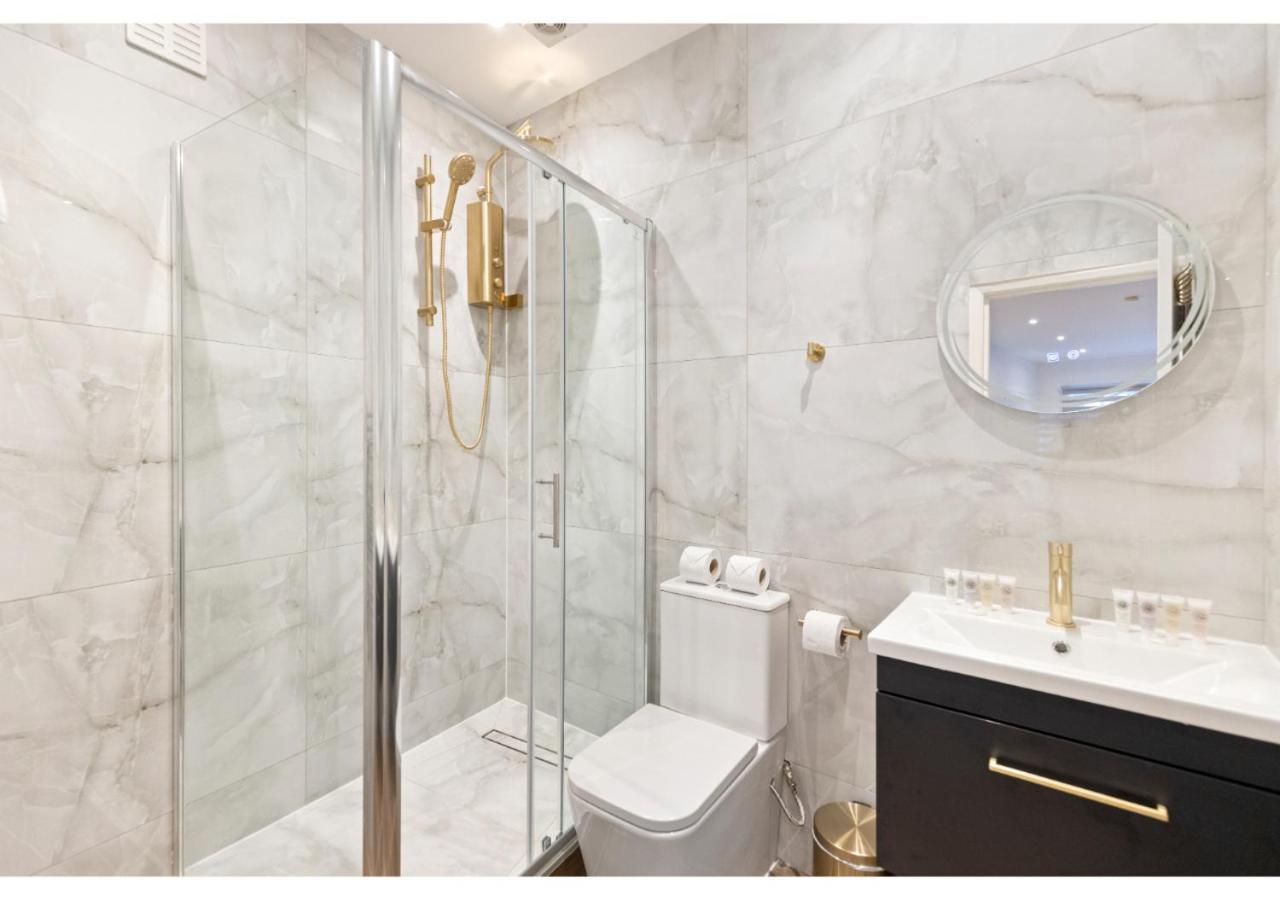 Comfortable Flat In The Heart Of * London