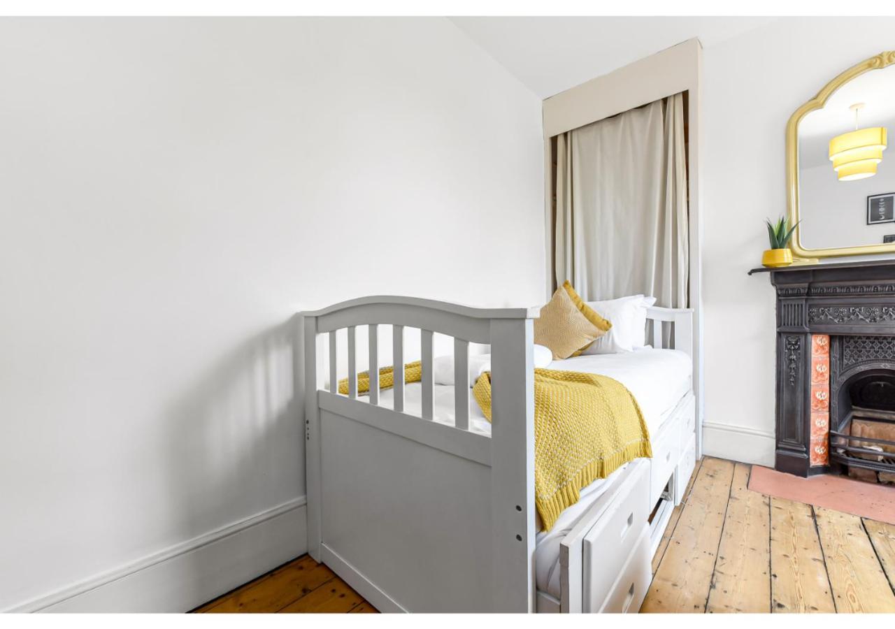 Apartment Handsome Family Peaceful, Next To Park
