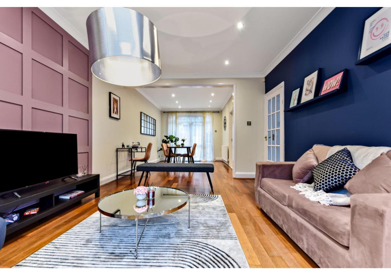 Homey And Pleasant 3bd Apartment *