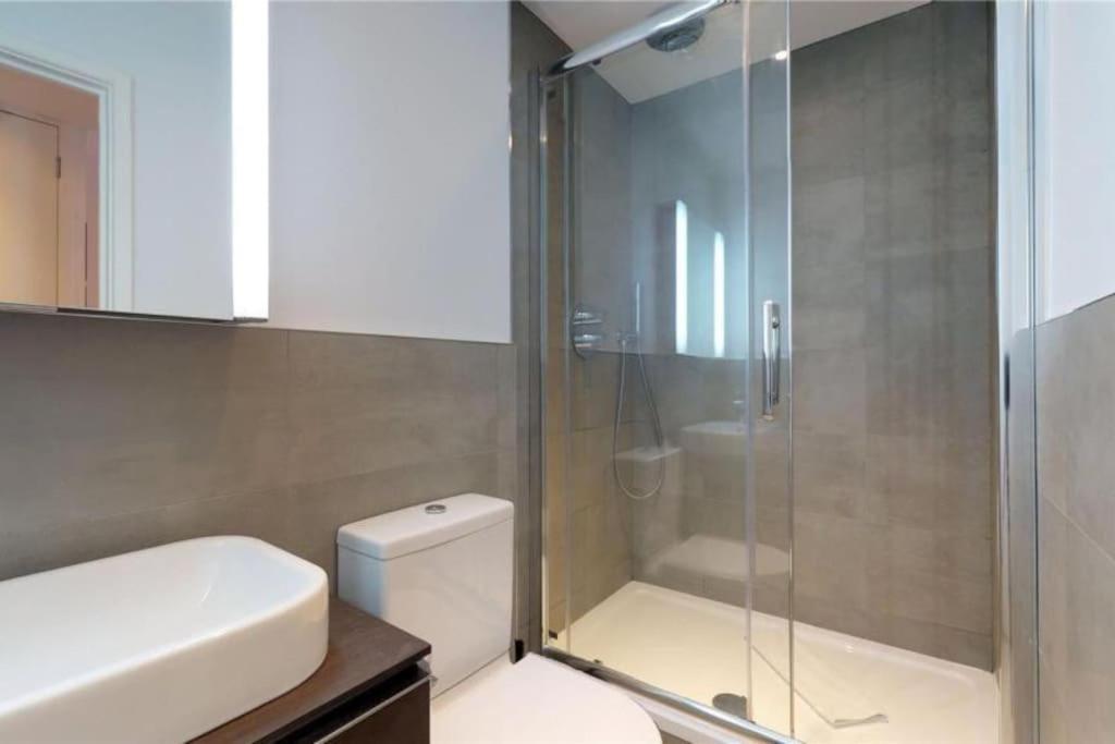 Apartment Modern Flat In Camden Town
