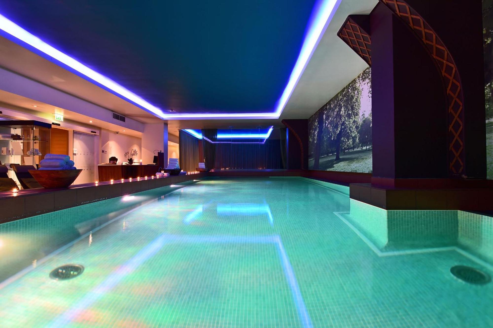 Hotel Pestana Chelsea Bridge & London