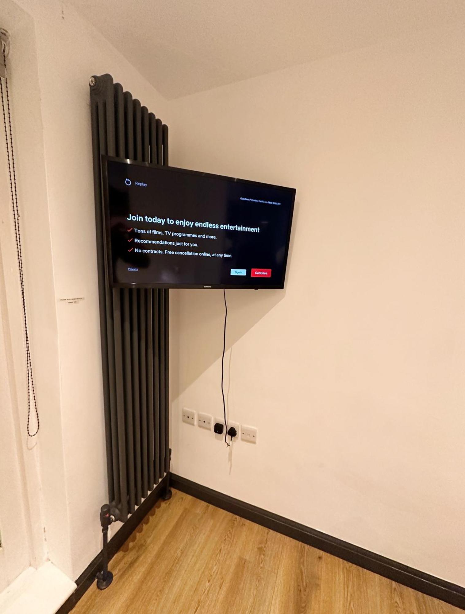 Hidden Retreat With Steam Room, King Bed Near Tube London