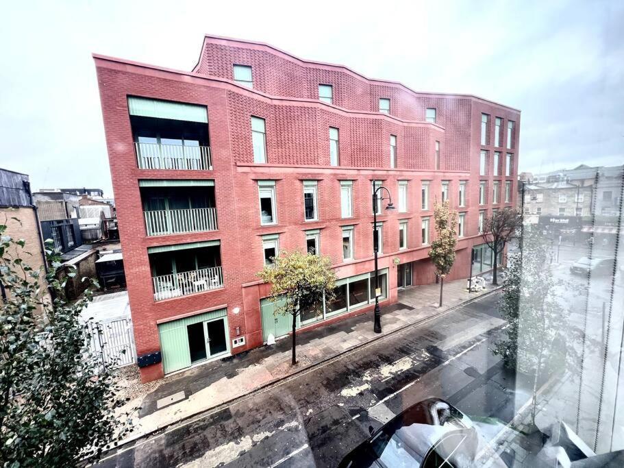 Camden Loft Apartment! London