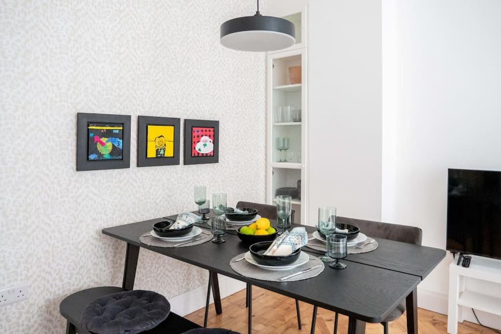 Superb Next To Hyde Park *