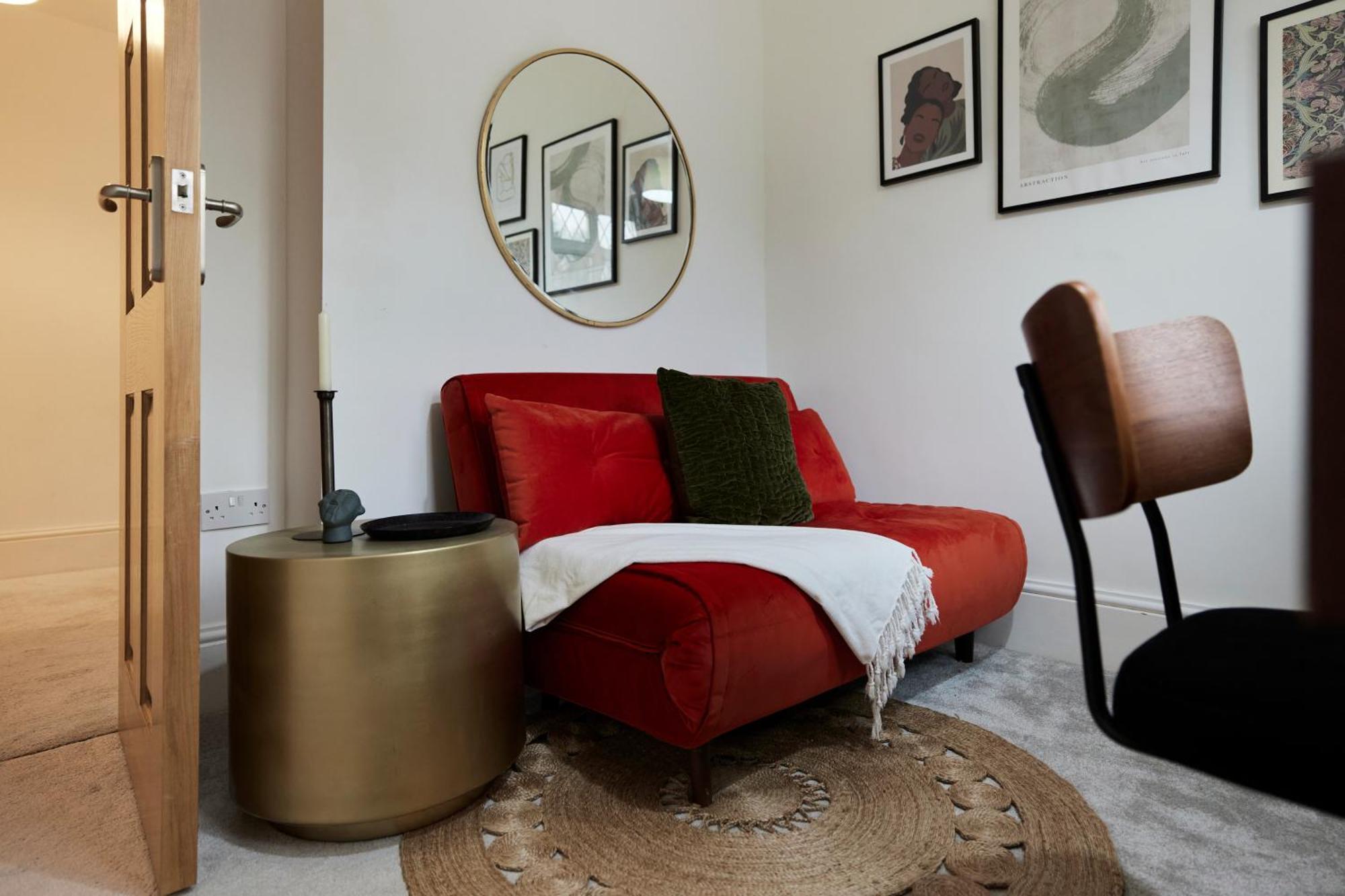The Redbridge Sanctuary - Spacious 3bdr House With Garden Apartment *