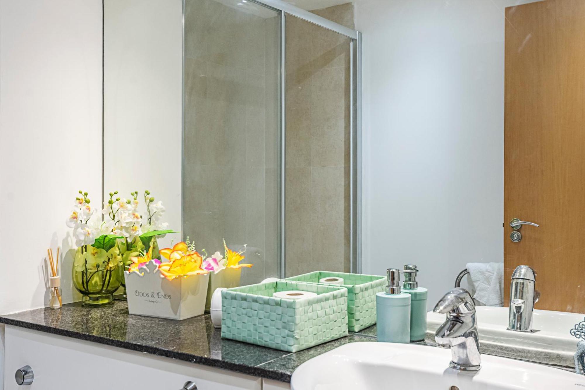 2&3 Bedrooms Near Excel - Modern Spacious For Larger Groups Apartamento *