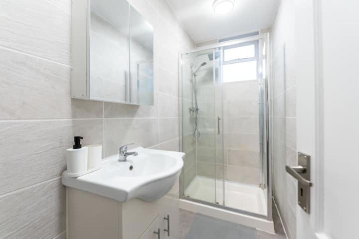 Apartment Luxury 2 Bedroom Flat In Balcombe Street *