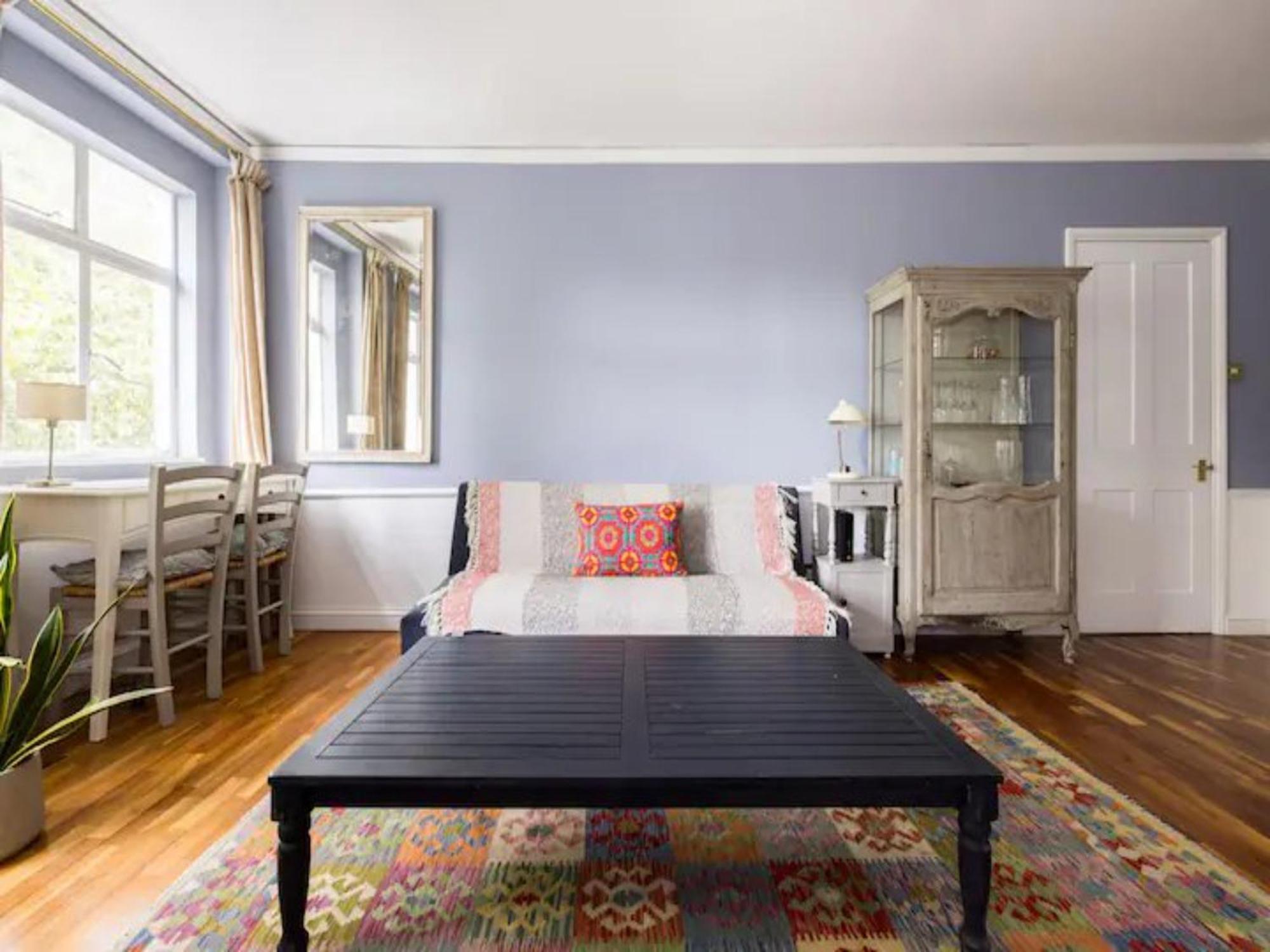 Apartment Pass The Keys Spacious And 2 Bedroom Flat In Chelsea *