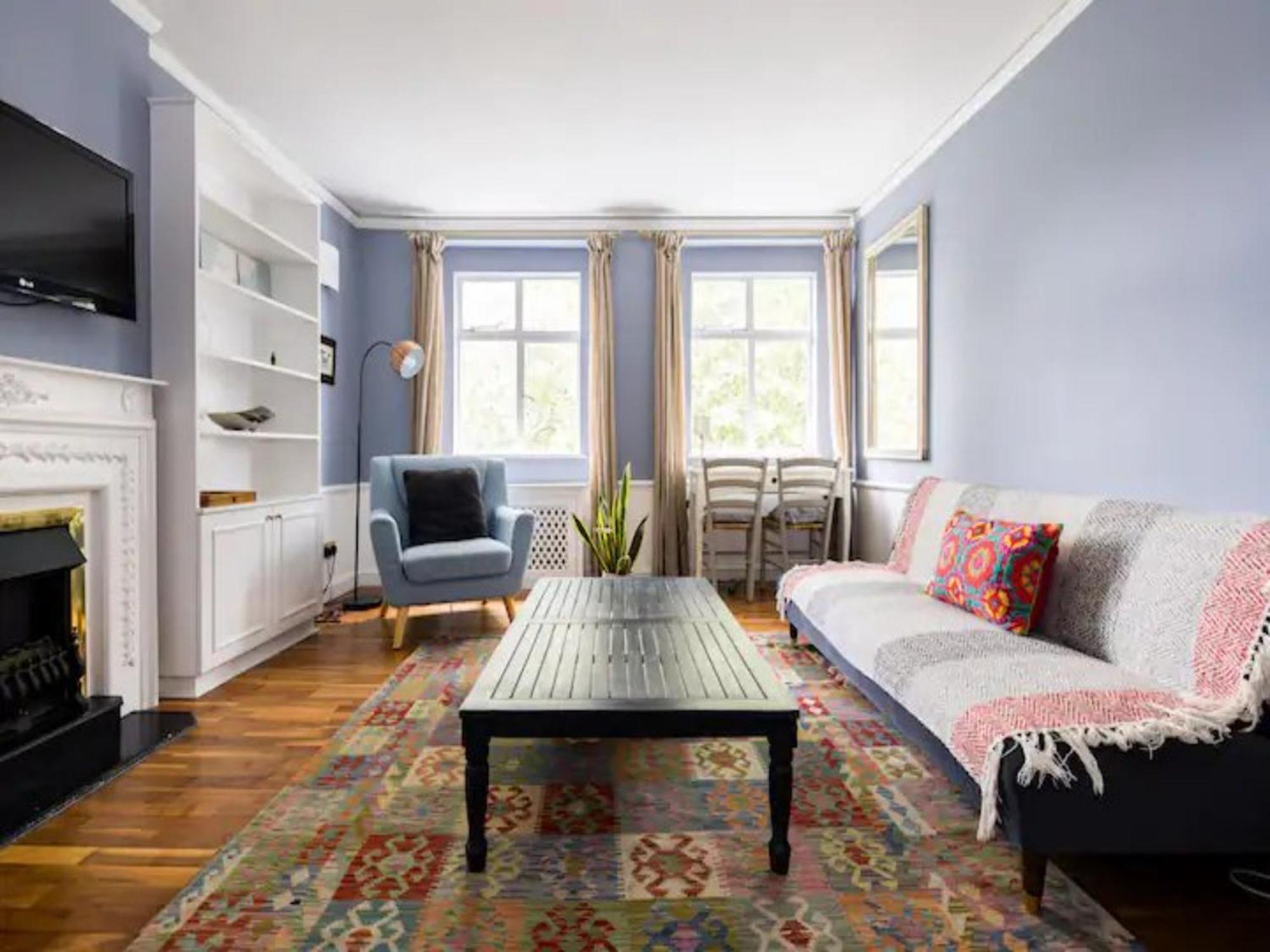 Apartment Pass The Keys Spacious And 2 Bedroom Flat In Chelsea