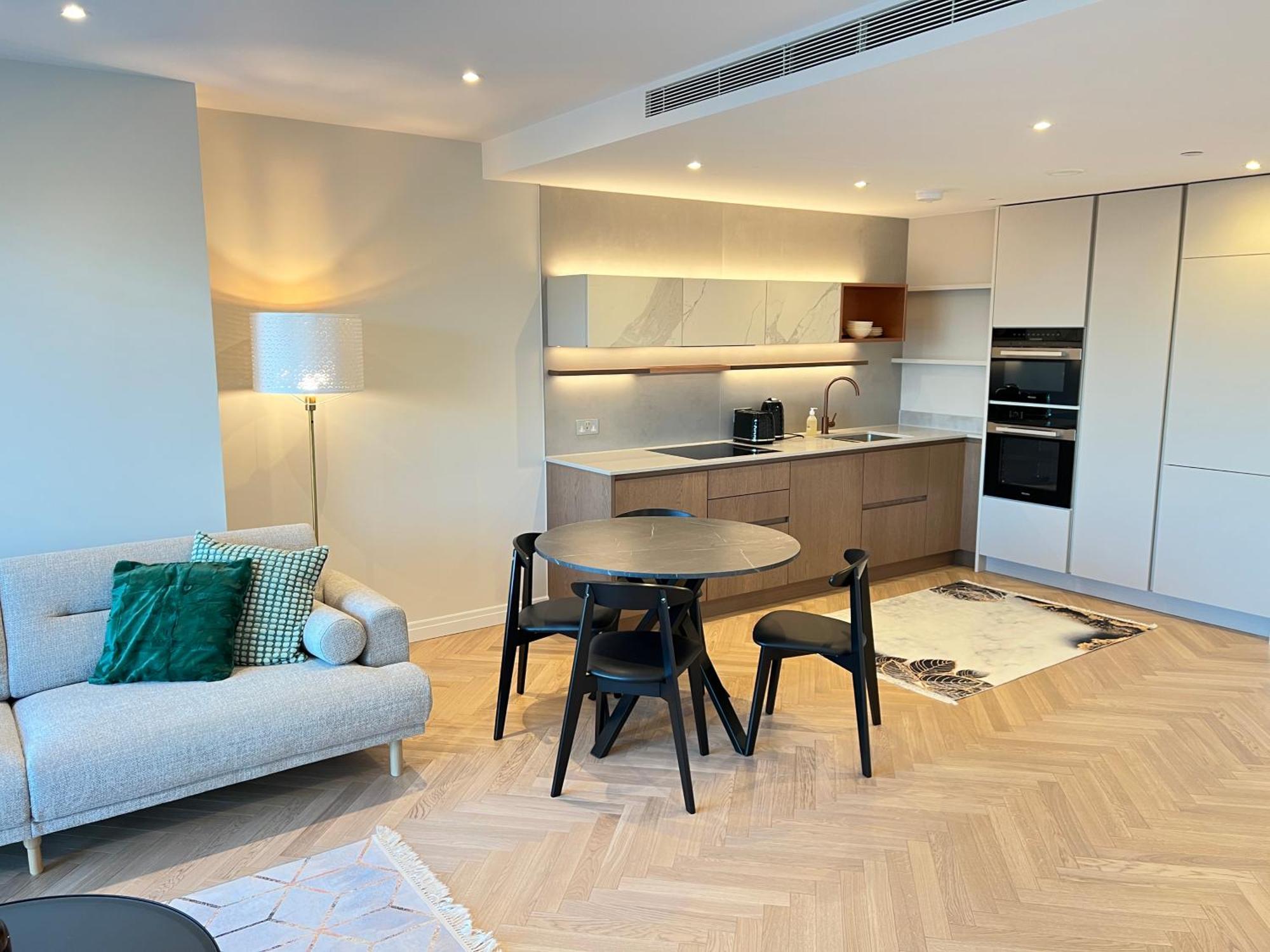 Apartment 2 Bedroom Modern Family Flat-apartment Fulham