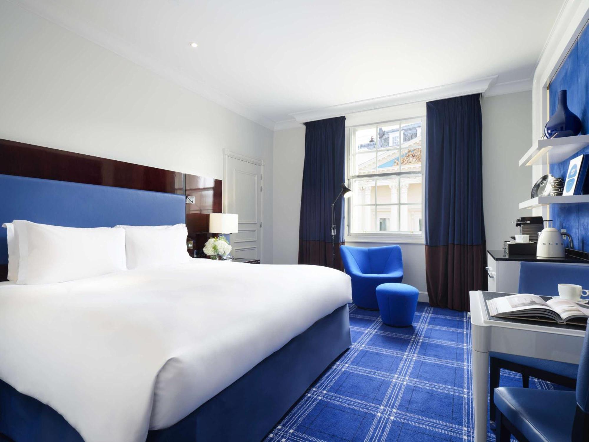 Sofitel St 5* London