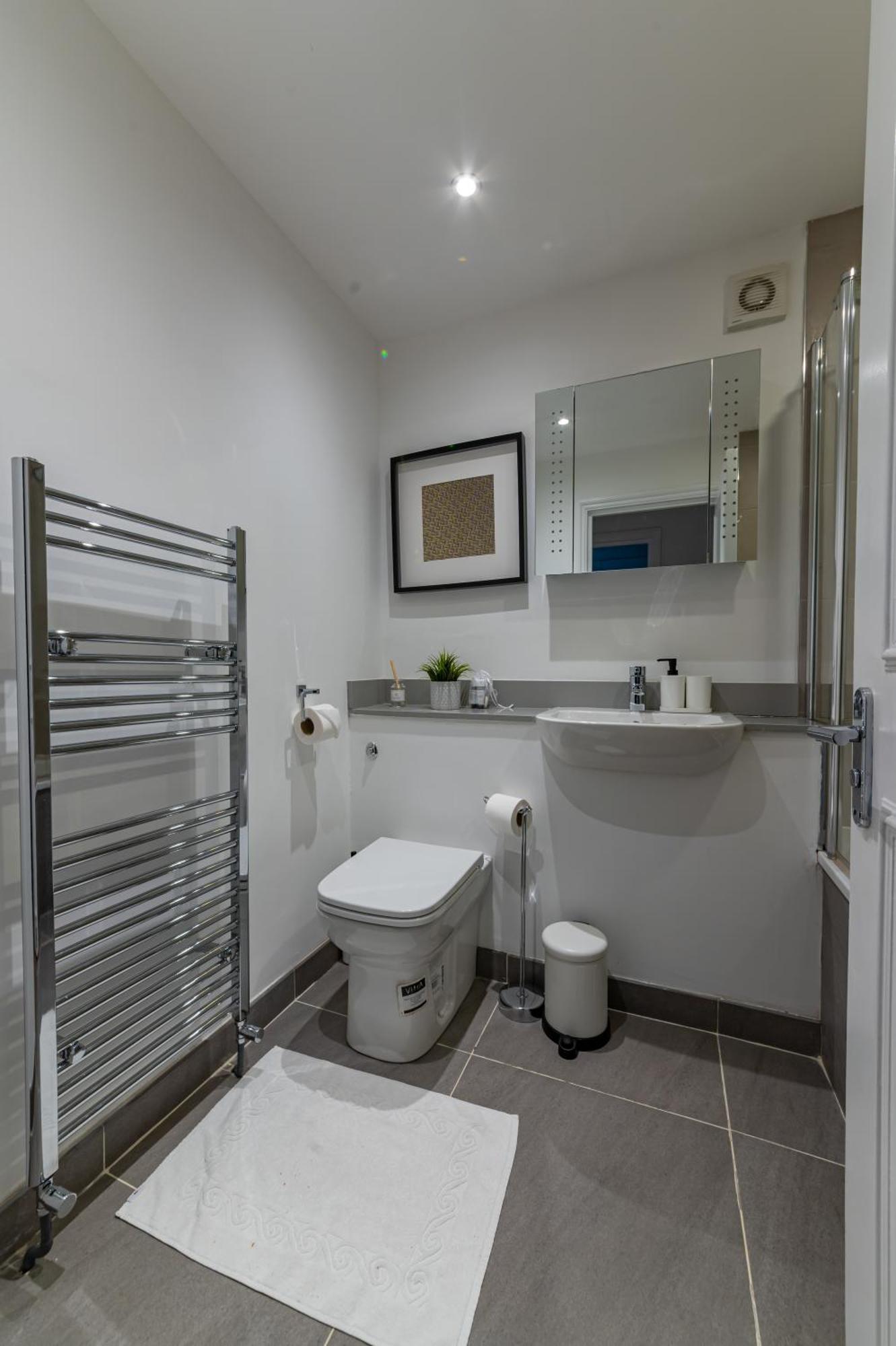 Unique 3 Beds 2 Baths Abbey Rd St John's Wood London