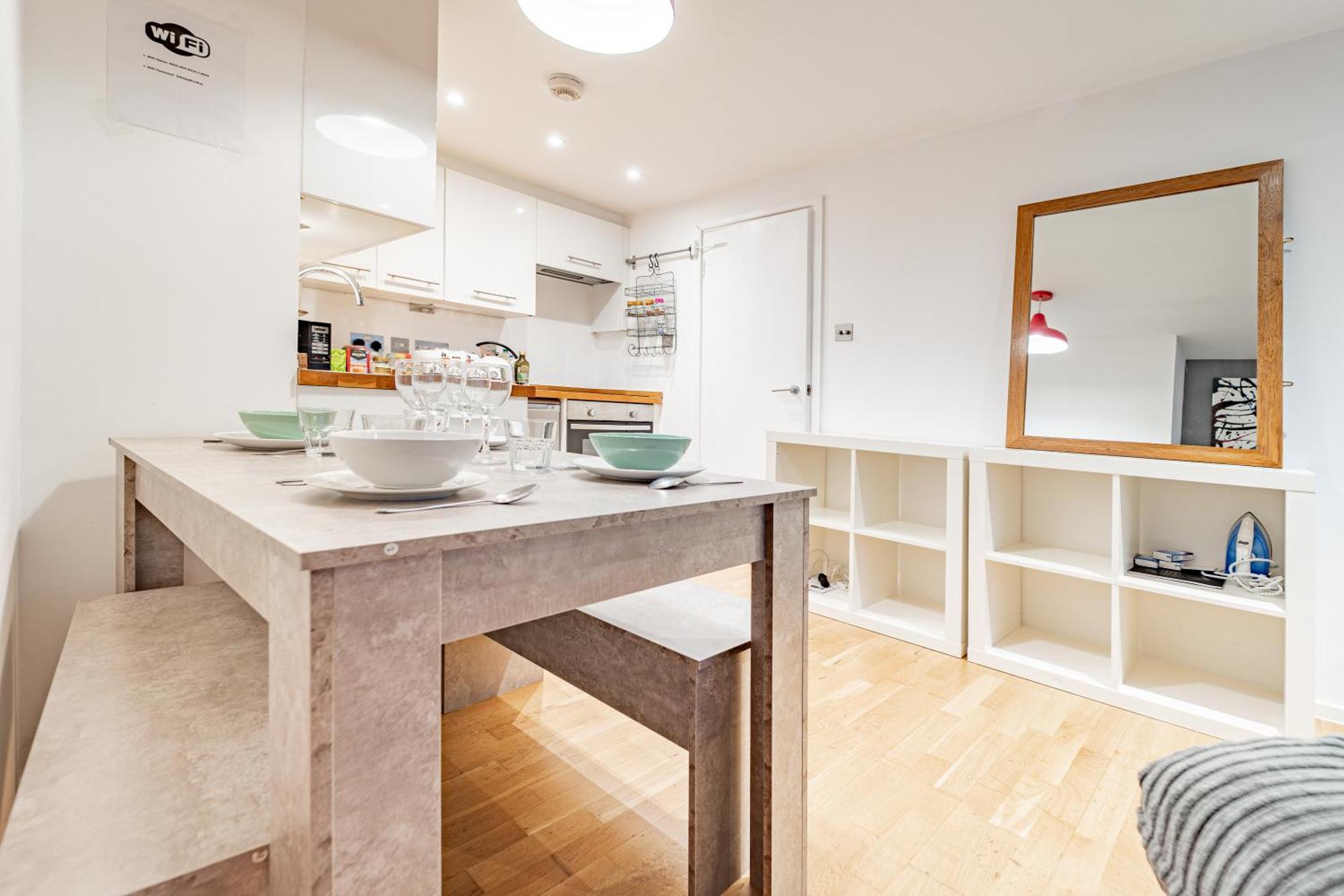 Modern Flat In Prime Location Near Shoreditch & Brick Lane Apartment *