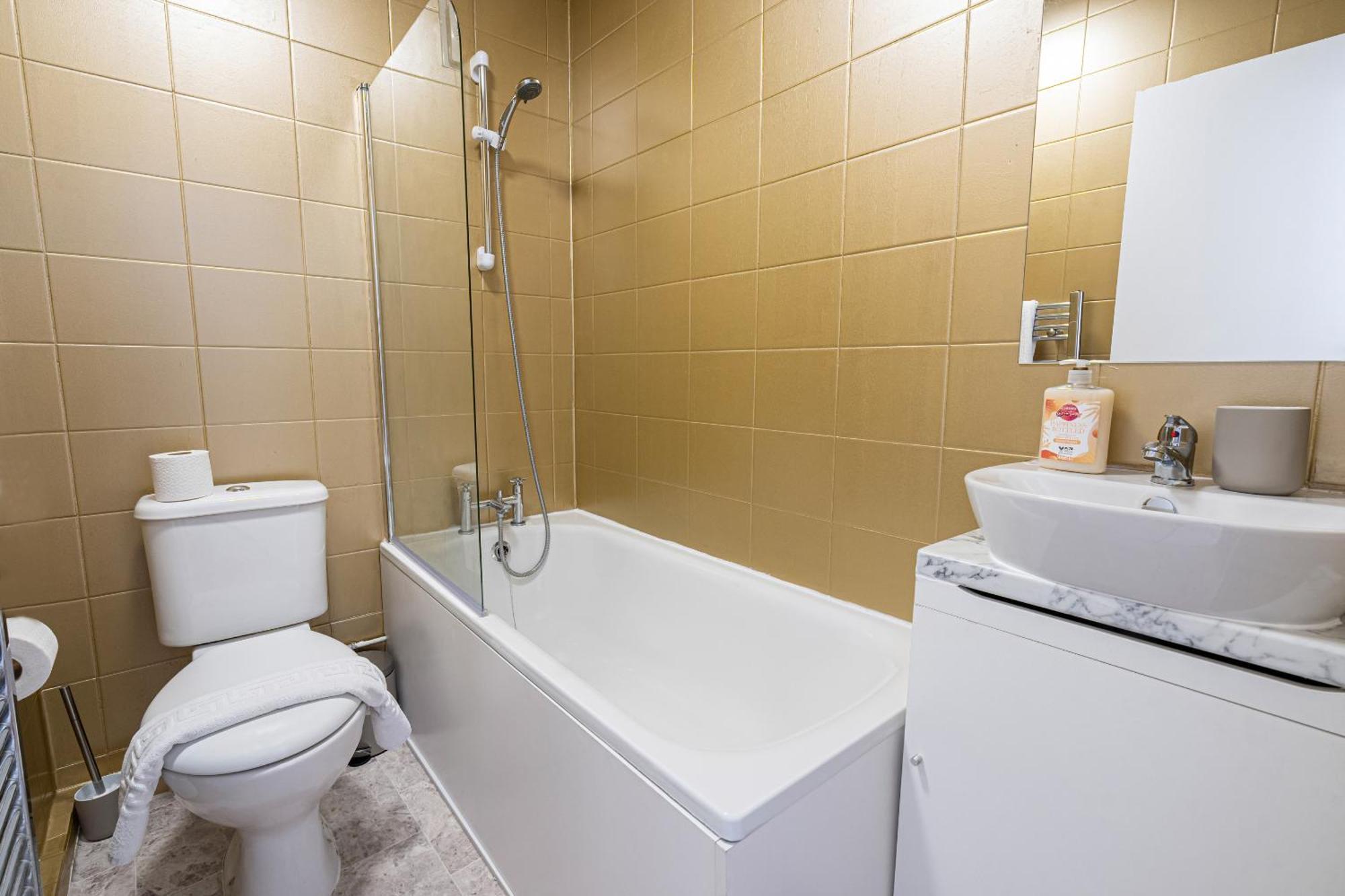 Lovely Near Hyde Park & Oxford St Apartment
