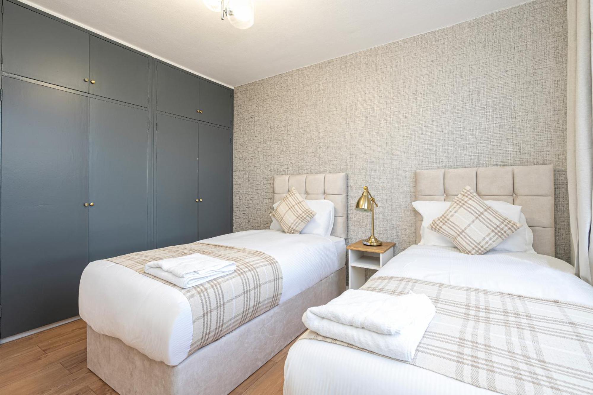 Lovely Near Hyde Park & Oxford St * London