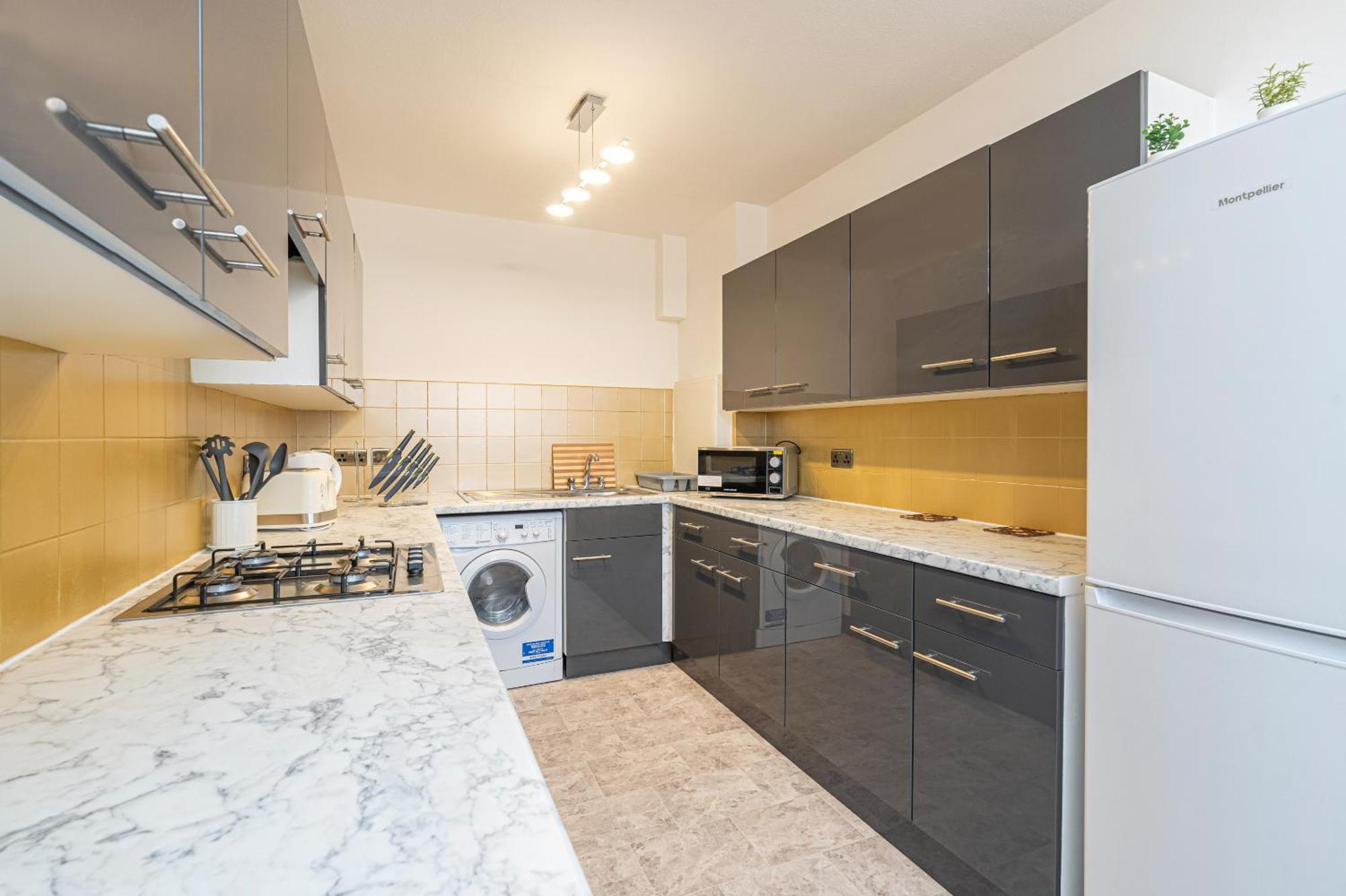 Lovely Near Hyde Park & Oxford St London