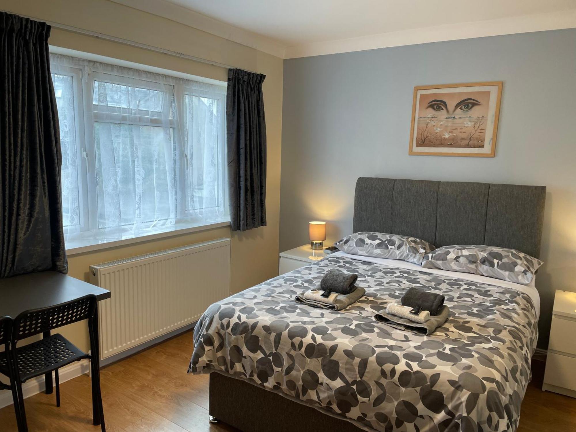 Kensal 2 Guest house *