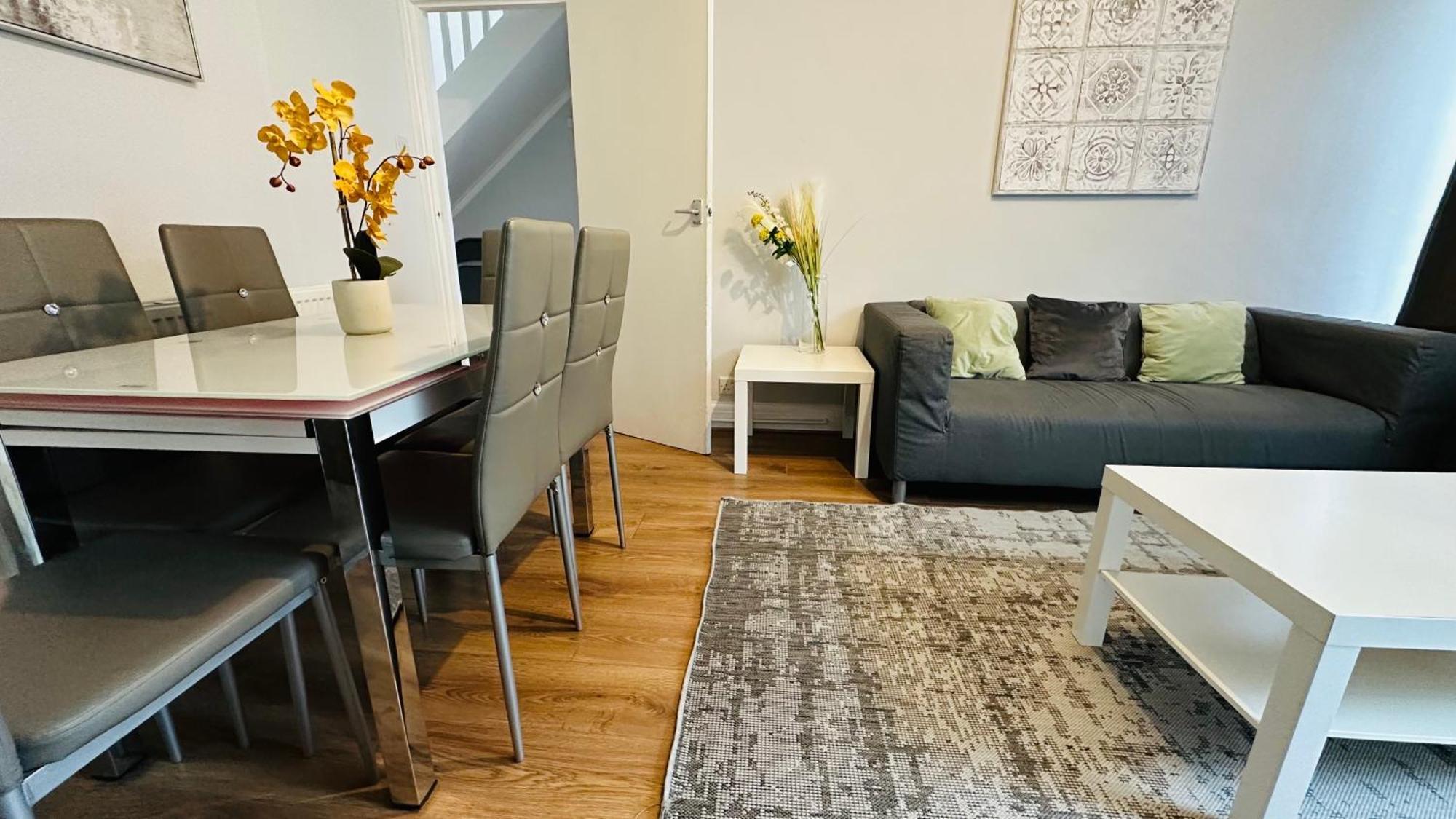 Apartment Lovely 4bed Property, 8min To Oxford Street London
