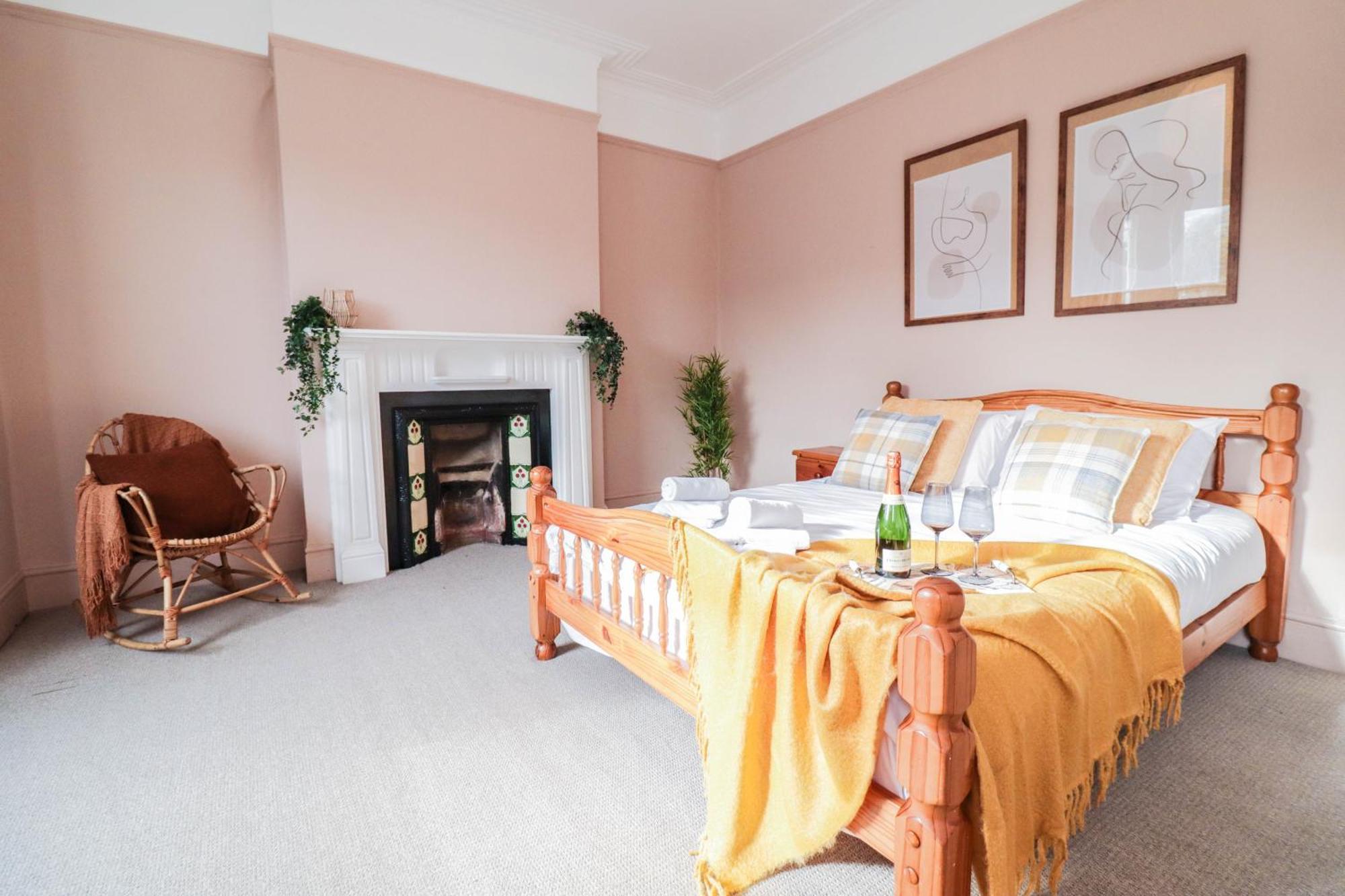 Stunning 5 Bed House In Clapham - Free Wifi! * Londres