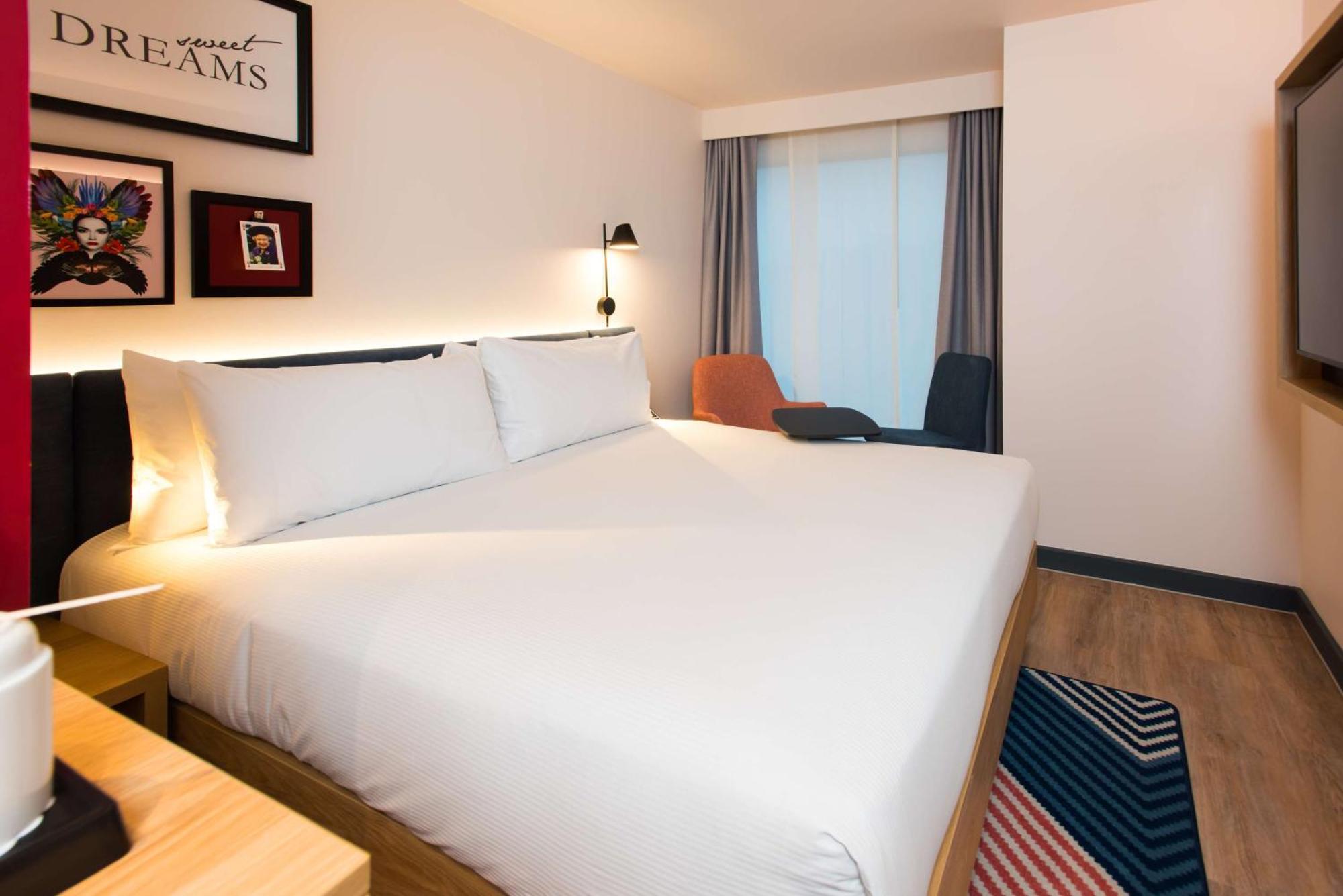 Hampton By Hilton Park Royal 3*