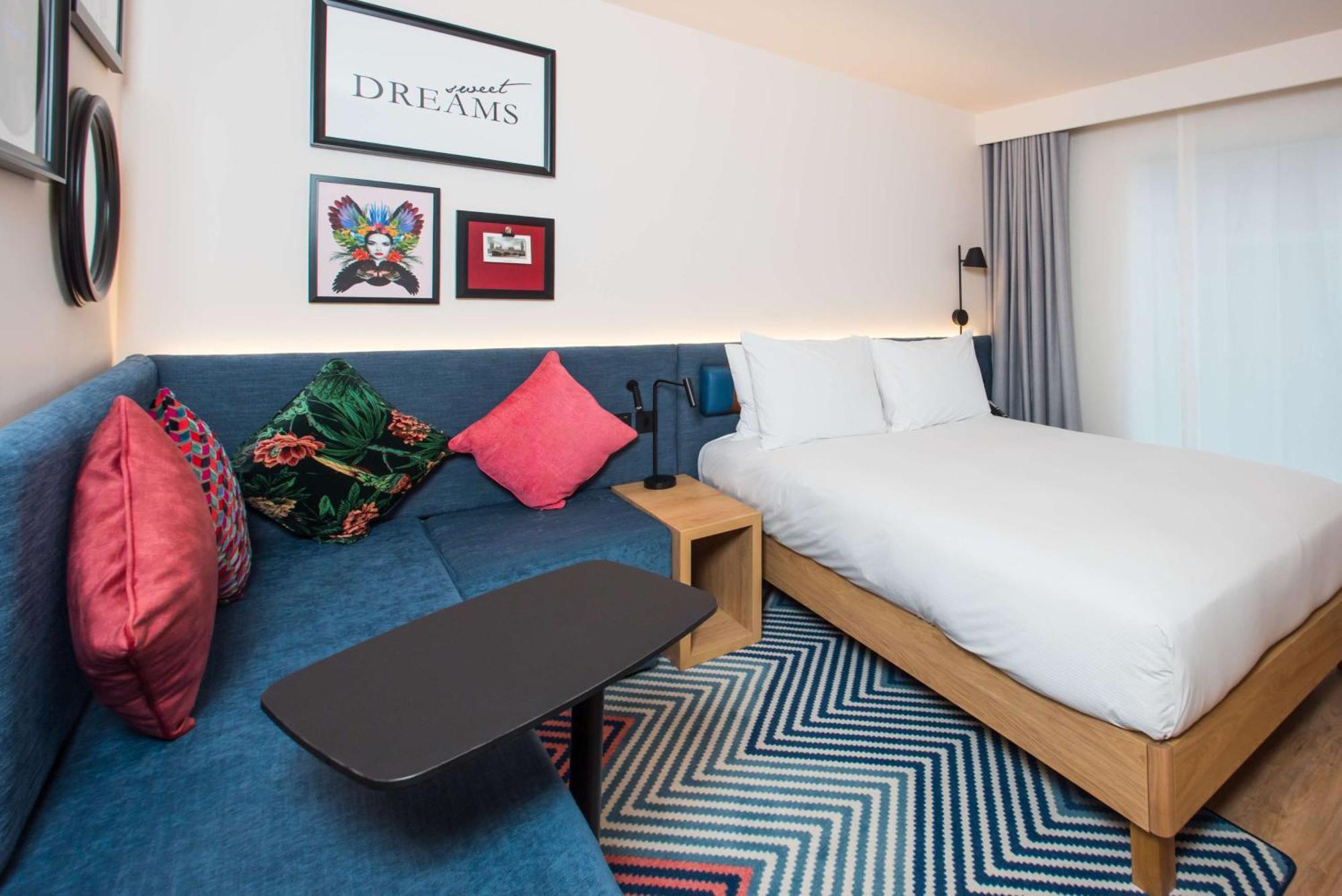 Hampton By Hilton Park Royal 3* London