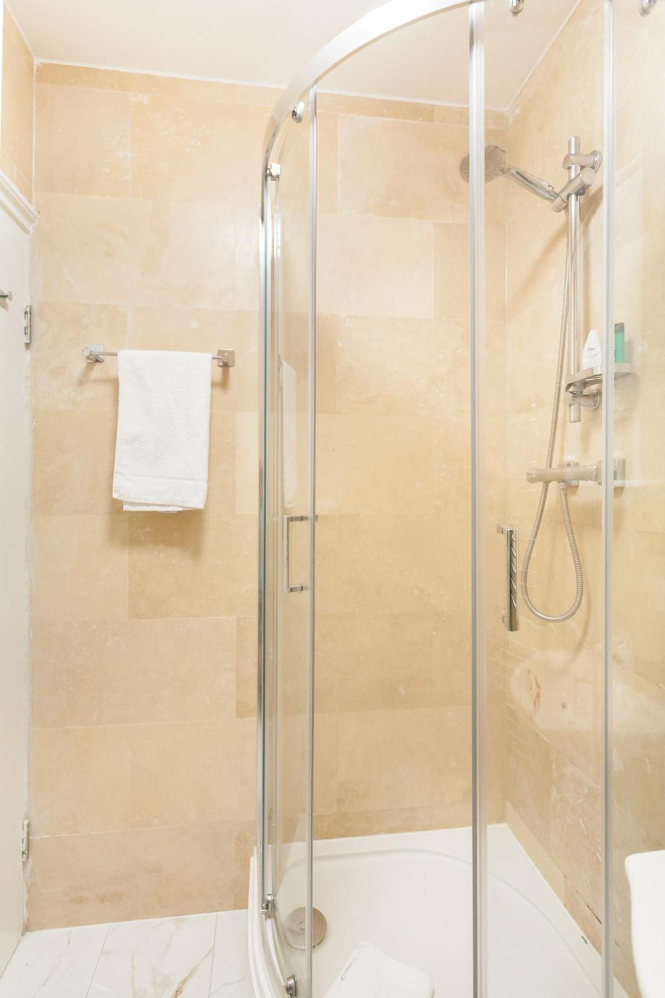 Holloway Budget - 1 Minute To Emirates Stadium - Next To Station - Center Apartment London