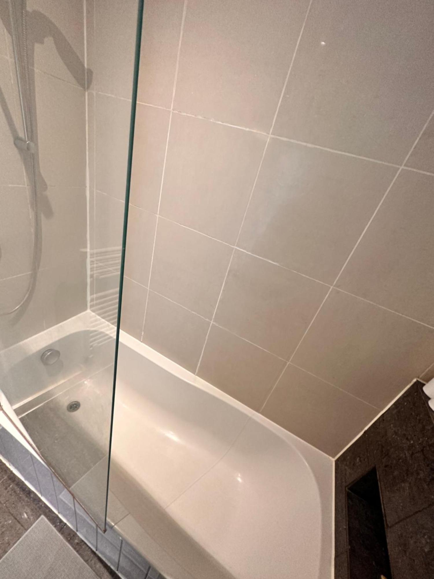 Modern 2 Bedroom Flat Next To Liverpool Street London
