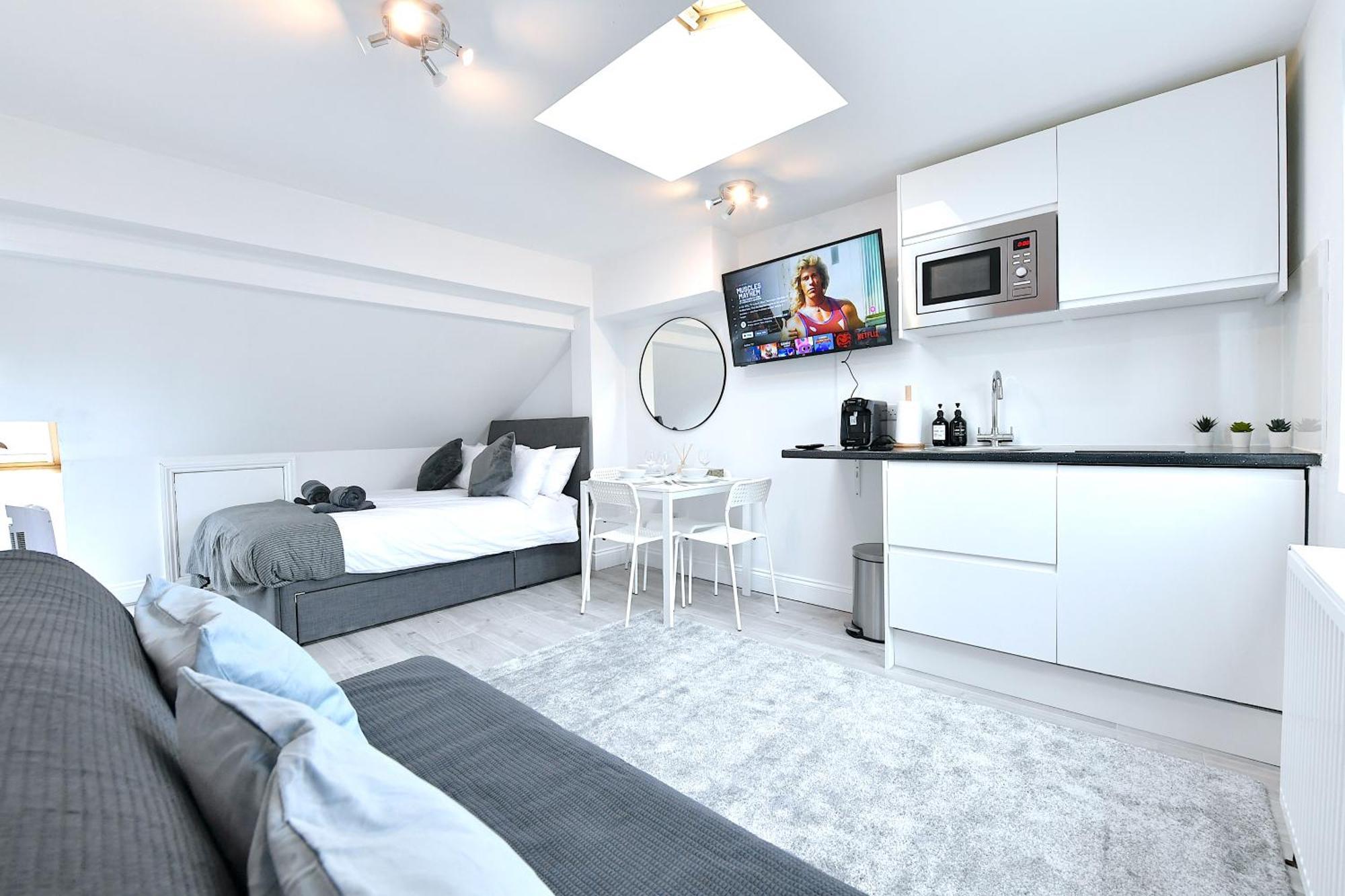 Apartment Stylish By Luxestays Fulham London