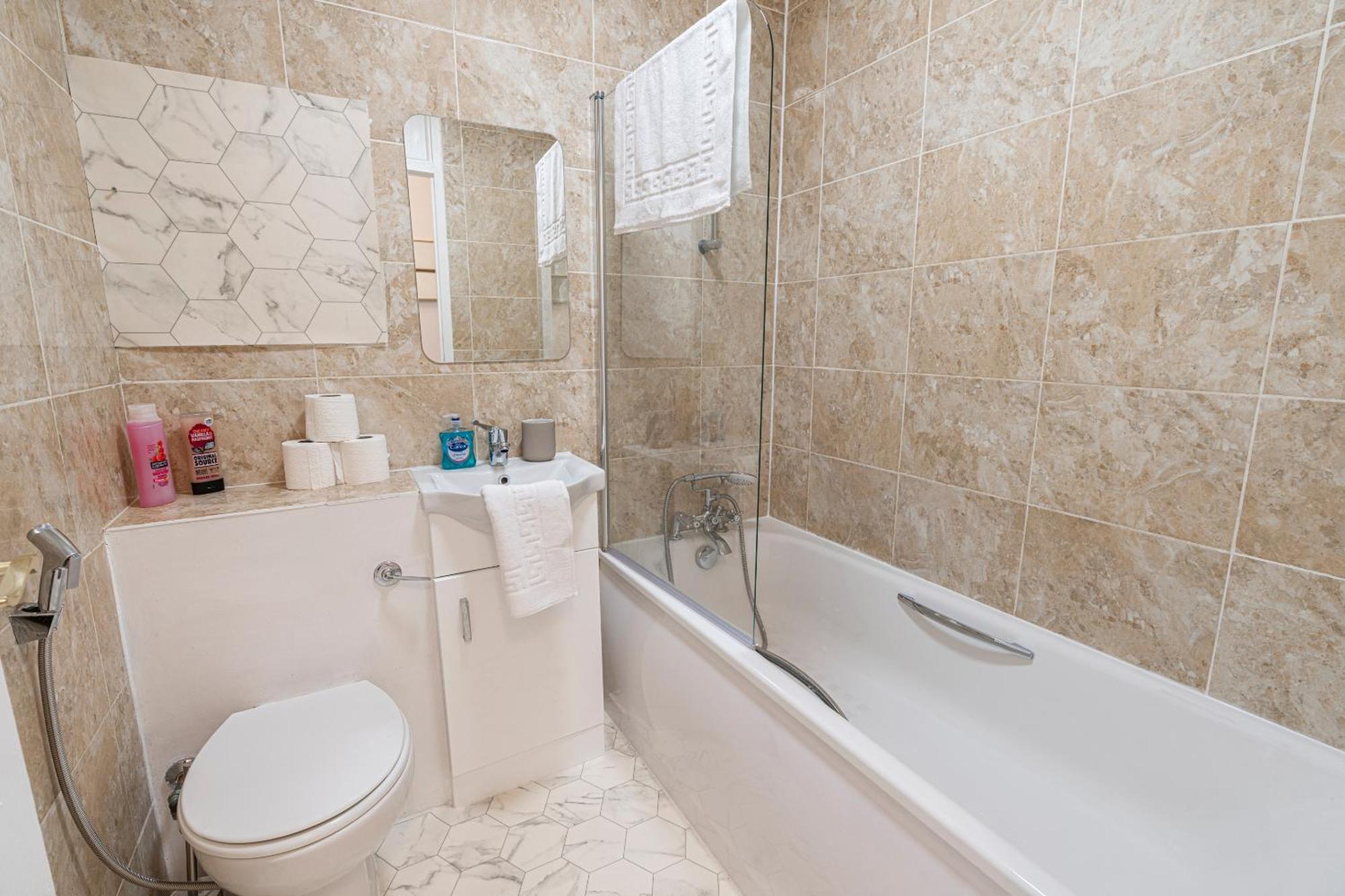 Lovely Near Hyde Park & Oxford St Apartment *