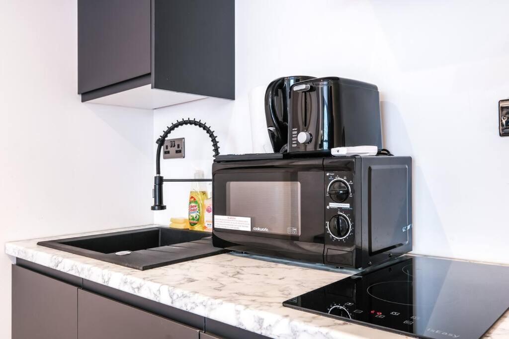 Apartamento Spacious In Piccadilly Sleep 6 Vrb Londres