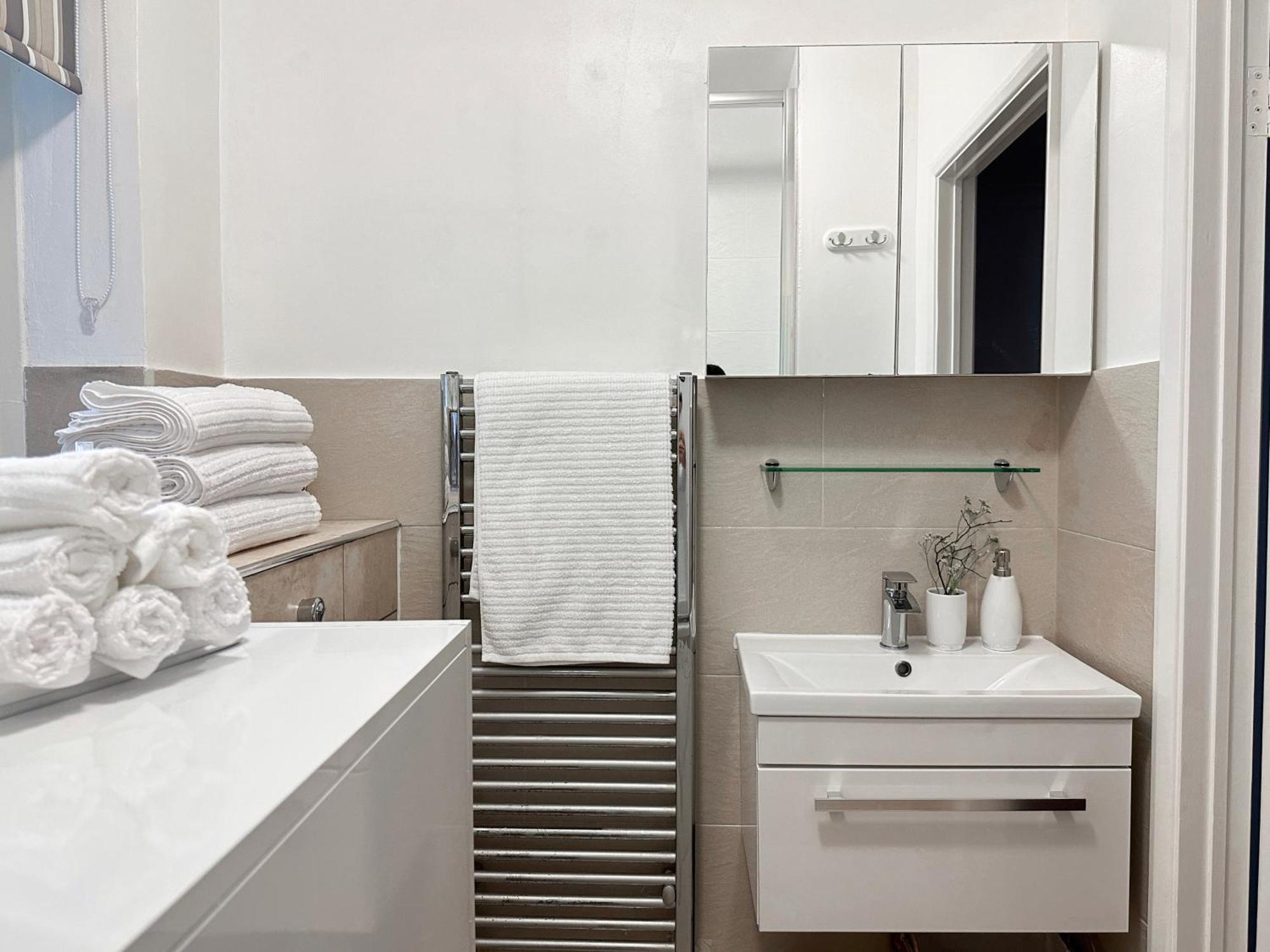 Apartment 2-br Flat With Style And Comfort In St John's Wood London