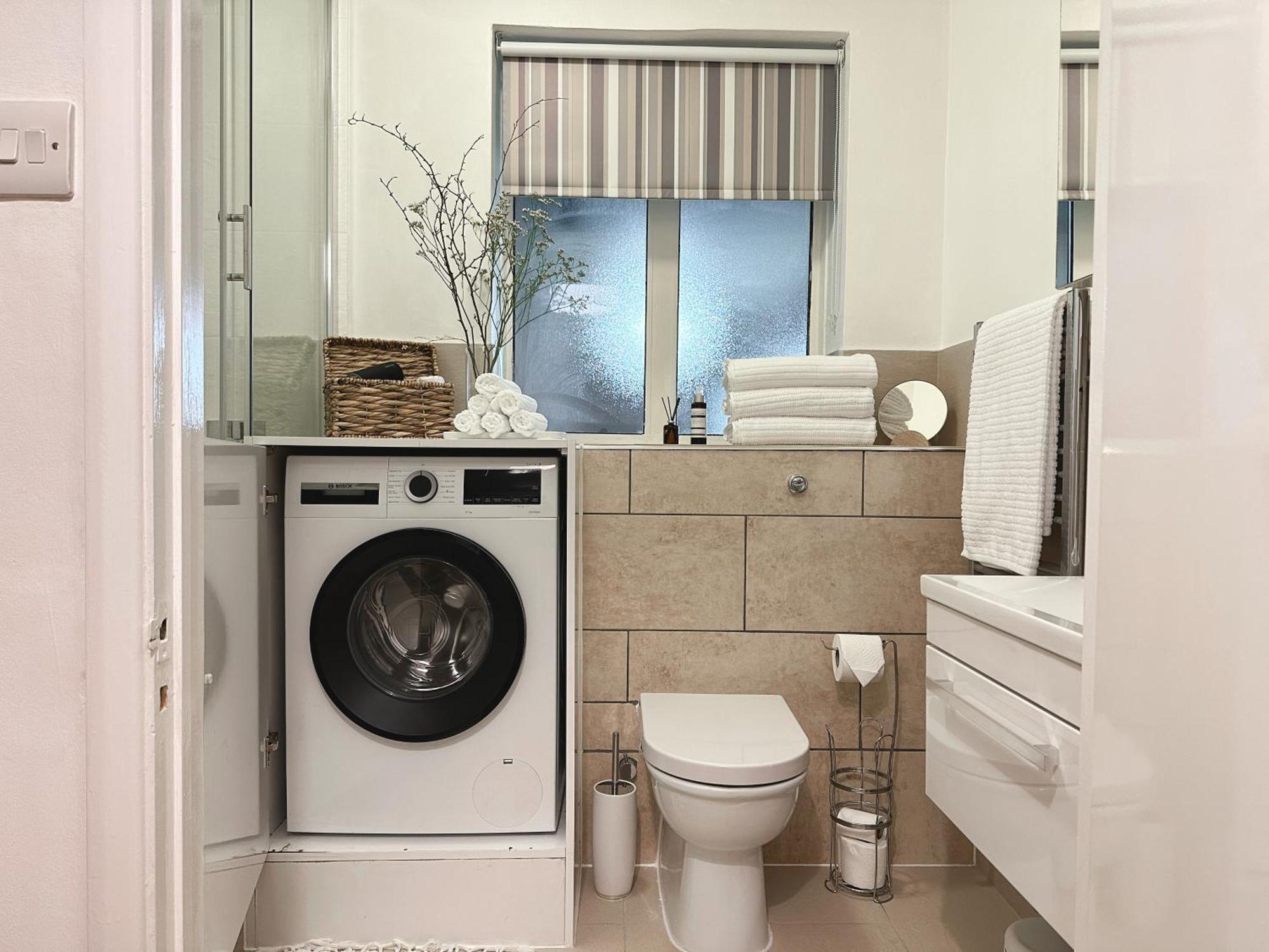 2-br Flat With Style And Comfort In St John's Wood London