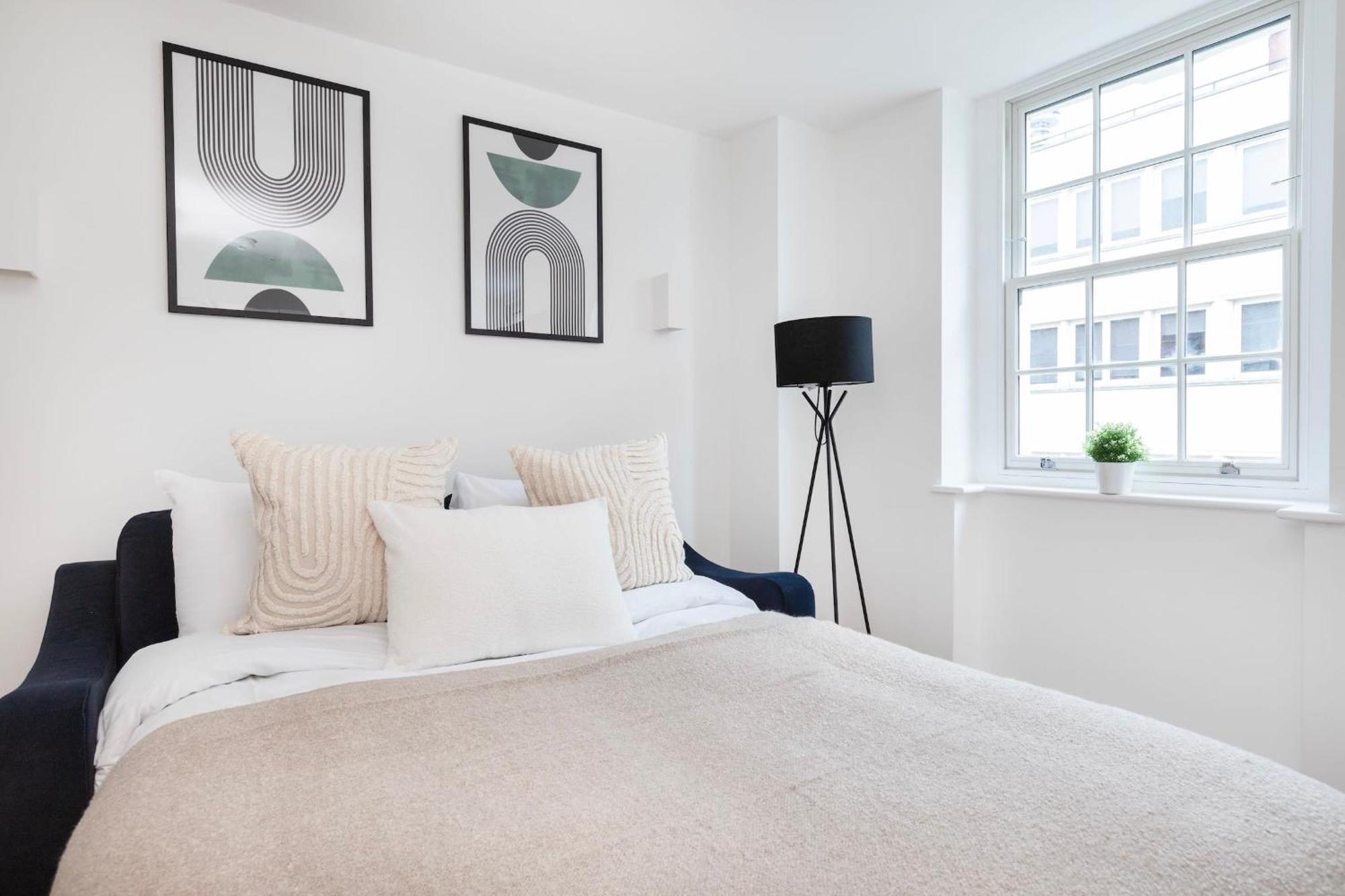 Soho & Fitzrovia With Balcony - Cityapartmentstay * Londres