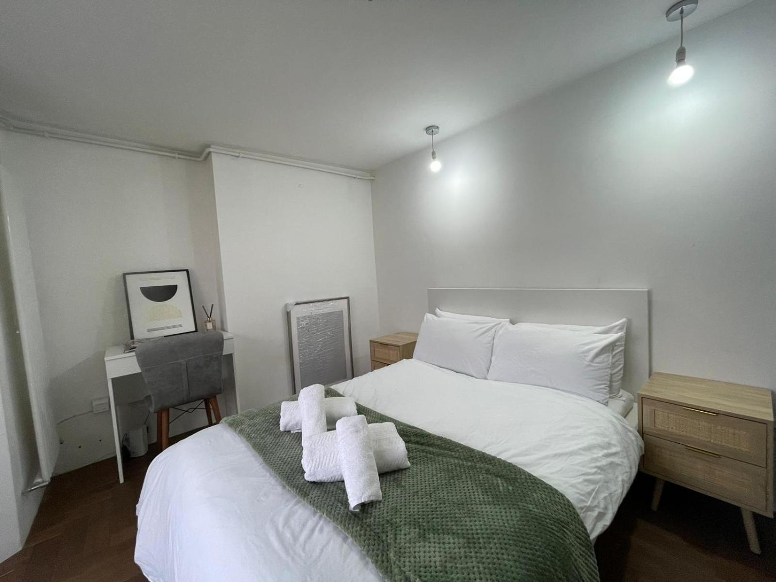 Stylish Modern Flat With Private Garden In Maida Vale * Londres