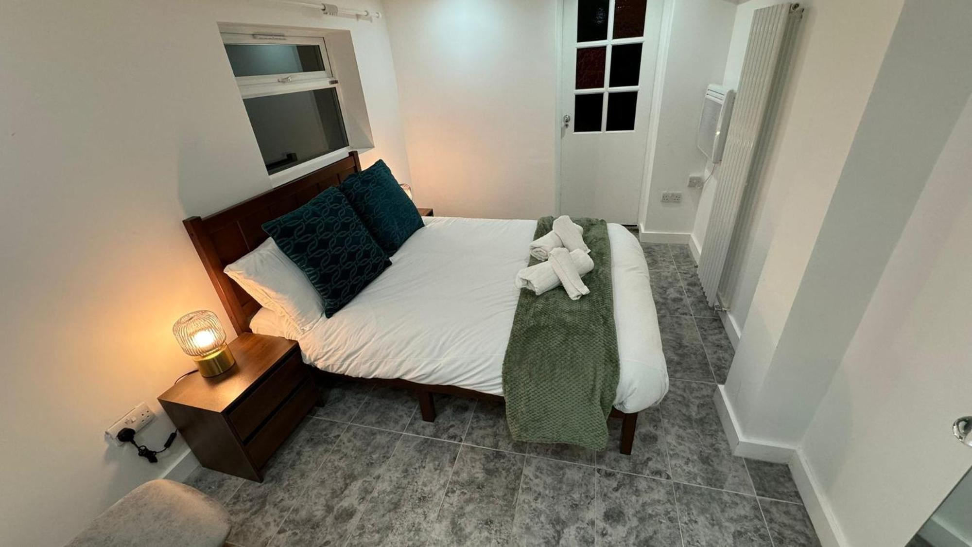 Stylish Modern Flat With Private Garden In Maida Vale Apartamento Londres