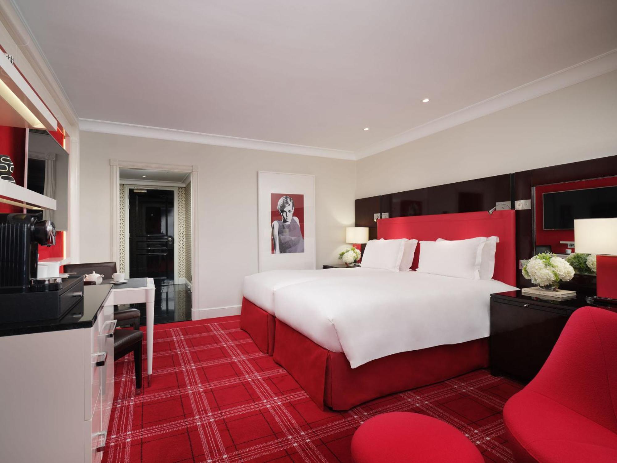 Sofitel St