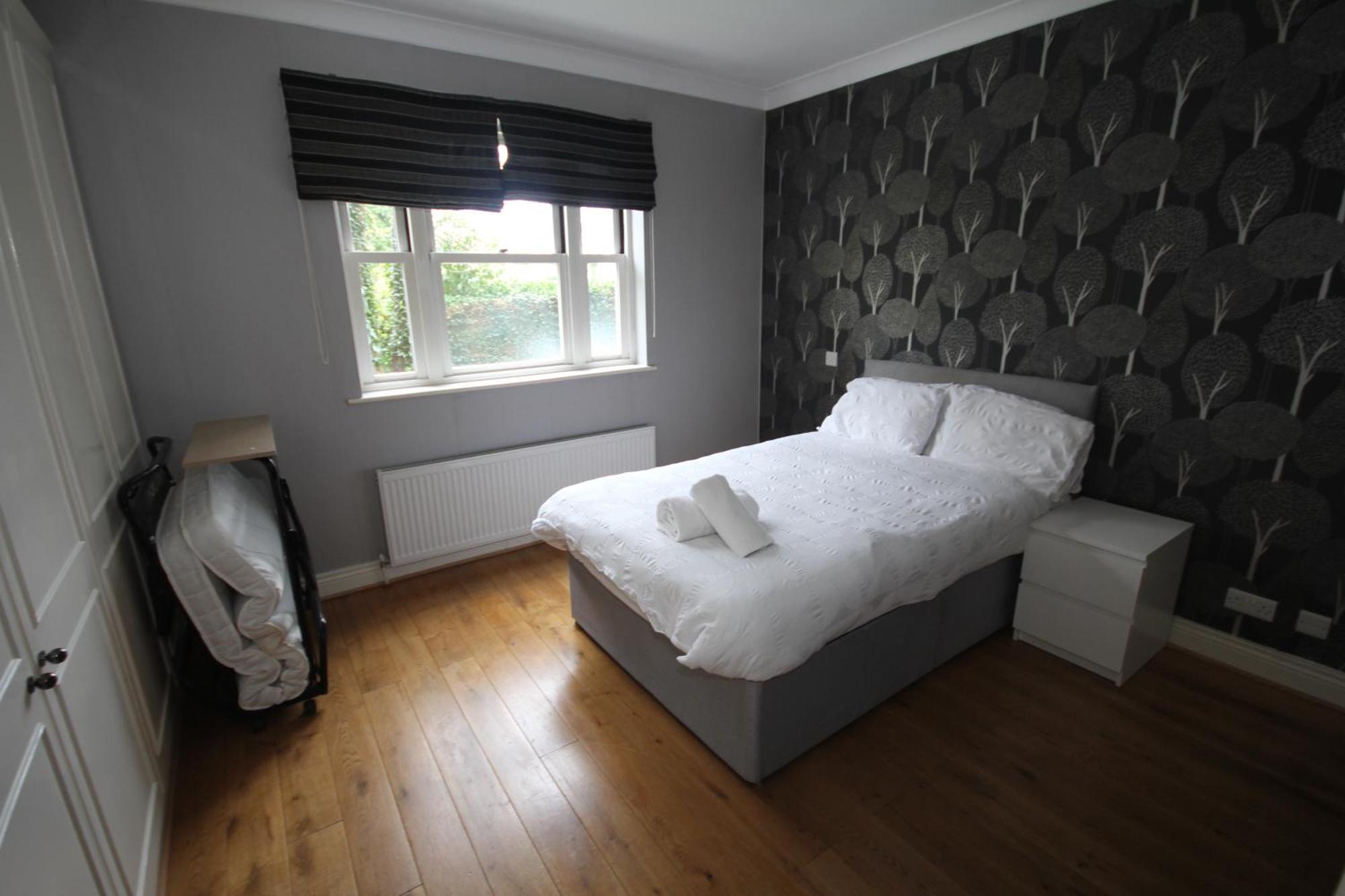Harrow On The Hill Place * London