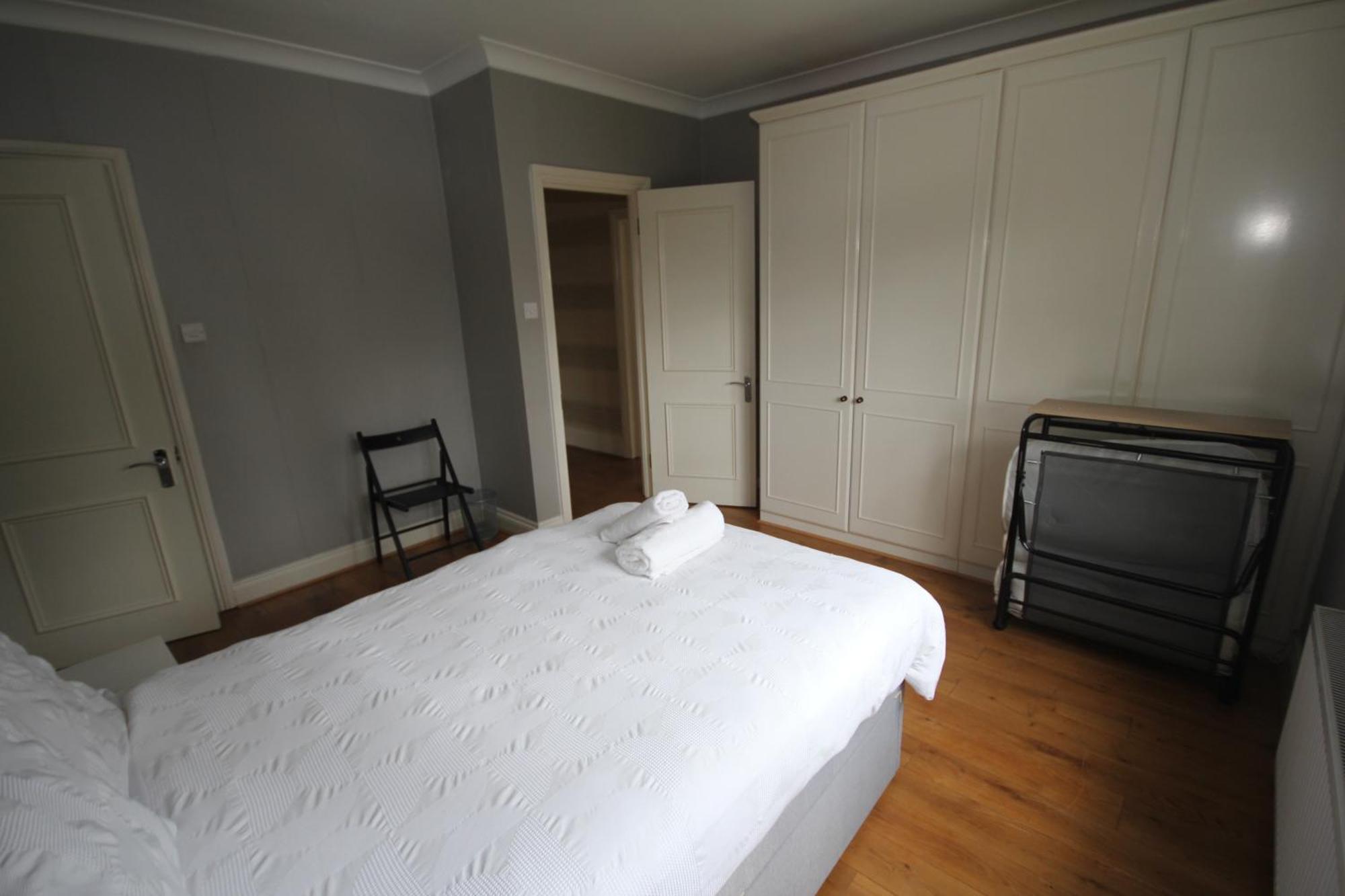 Harrow On The Hill Place London