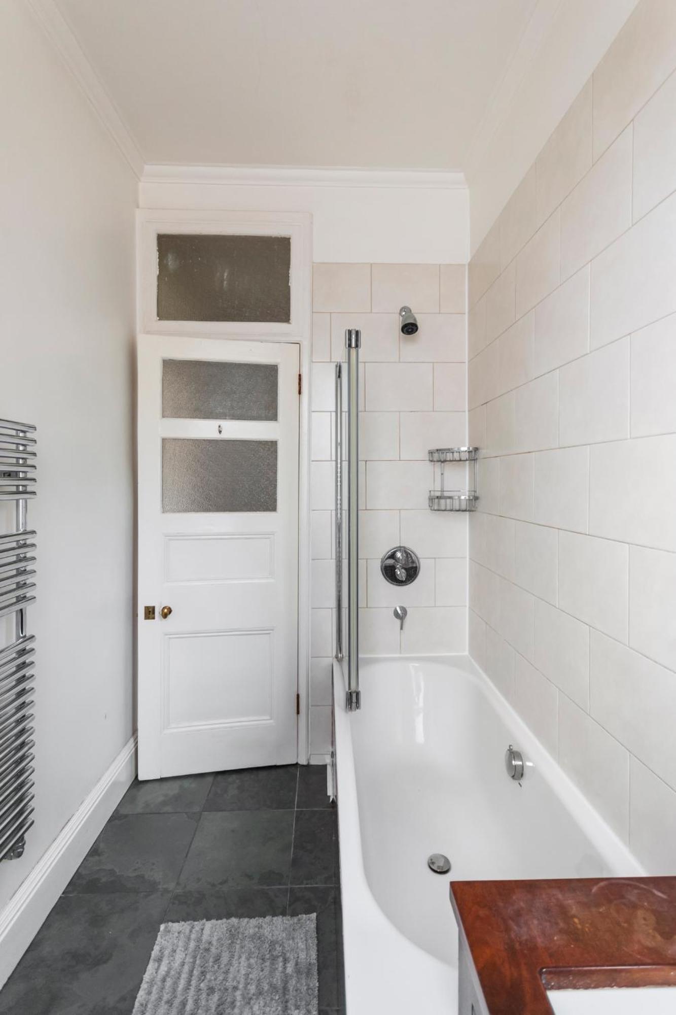Spacious 1 Bed Holborn Apartment