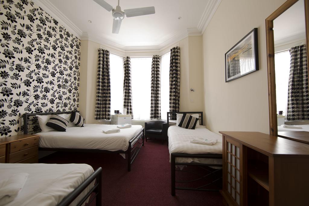 Royal 2 Hammersmith 3* London