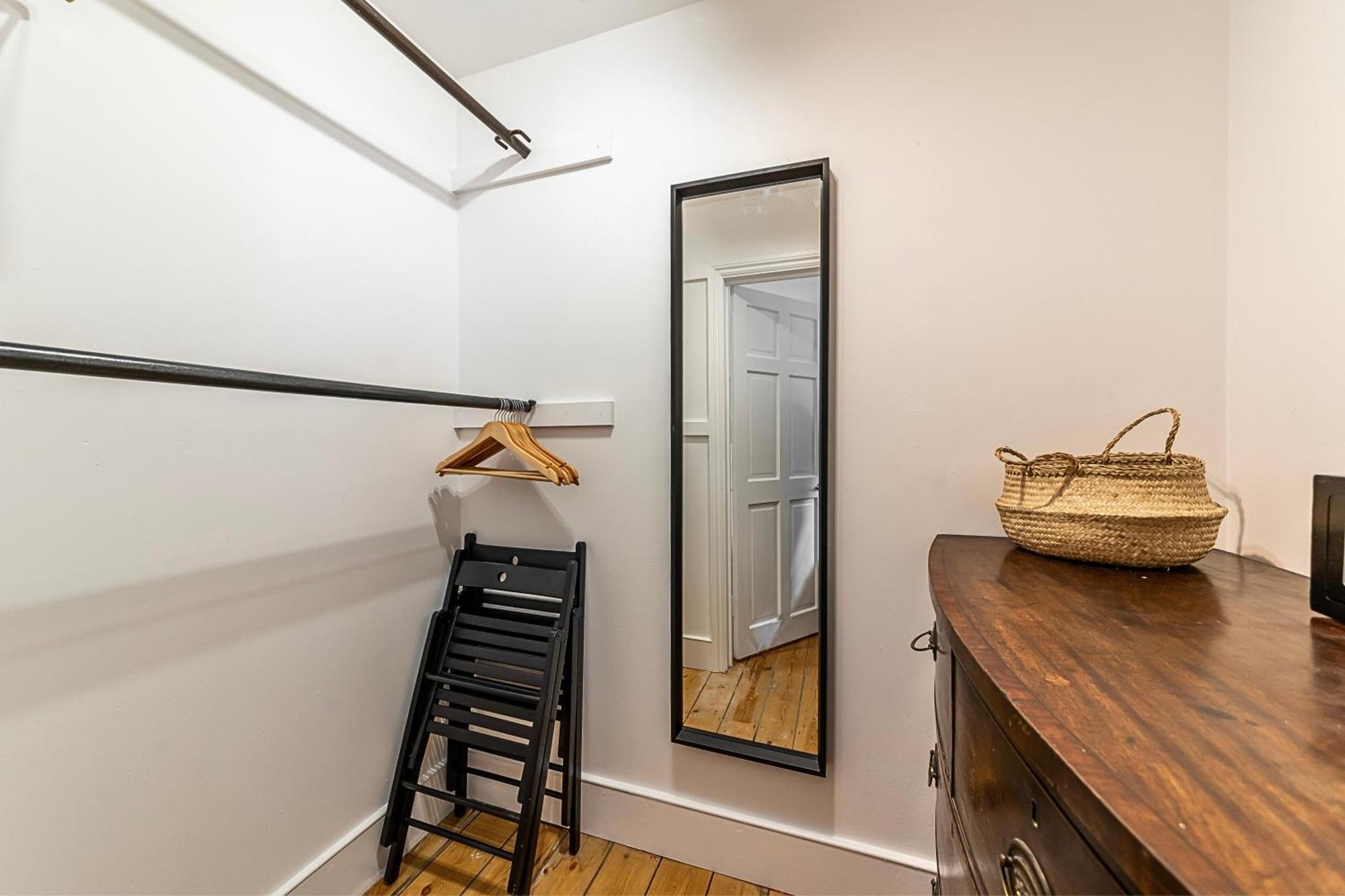 Holiday home Secret Kensington Garden Mews: Spacious 2-bedroom House With Private Patio *