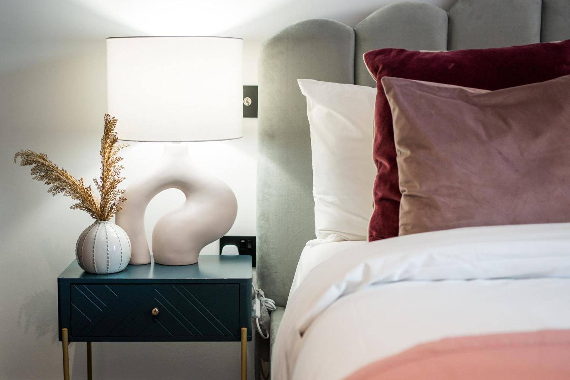 V10 Superluxury-central-powerstation-bigben-2bedrooms2bathrooms-londoneye London