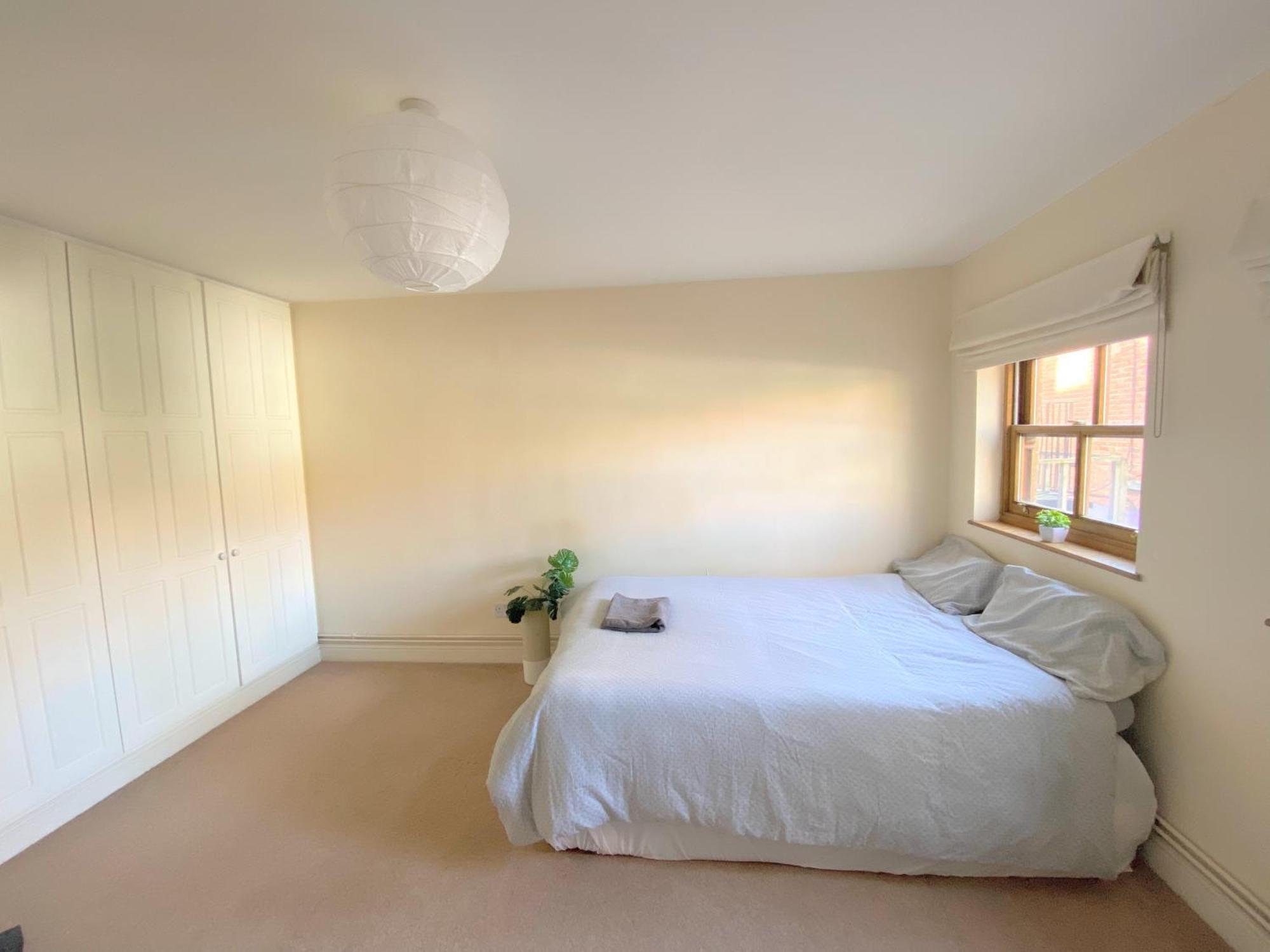 Cozy Double Next To Putney Bridge And High Street *