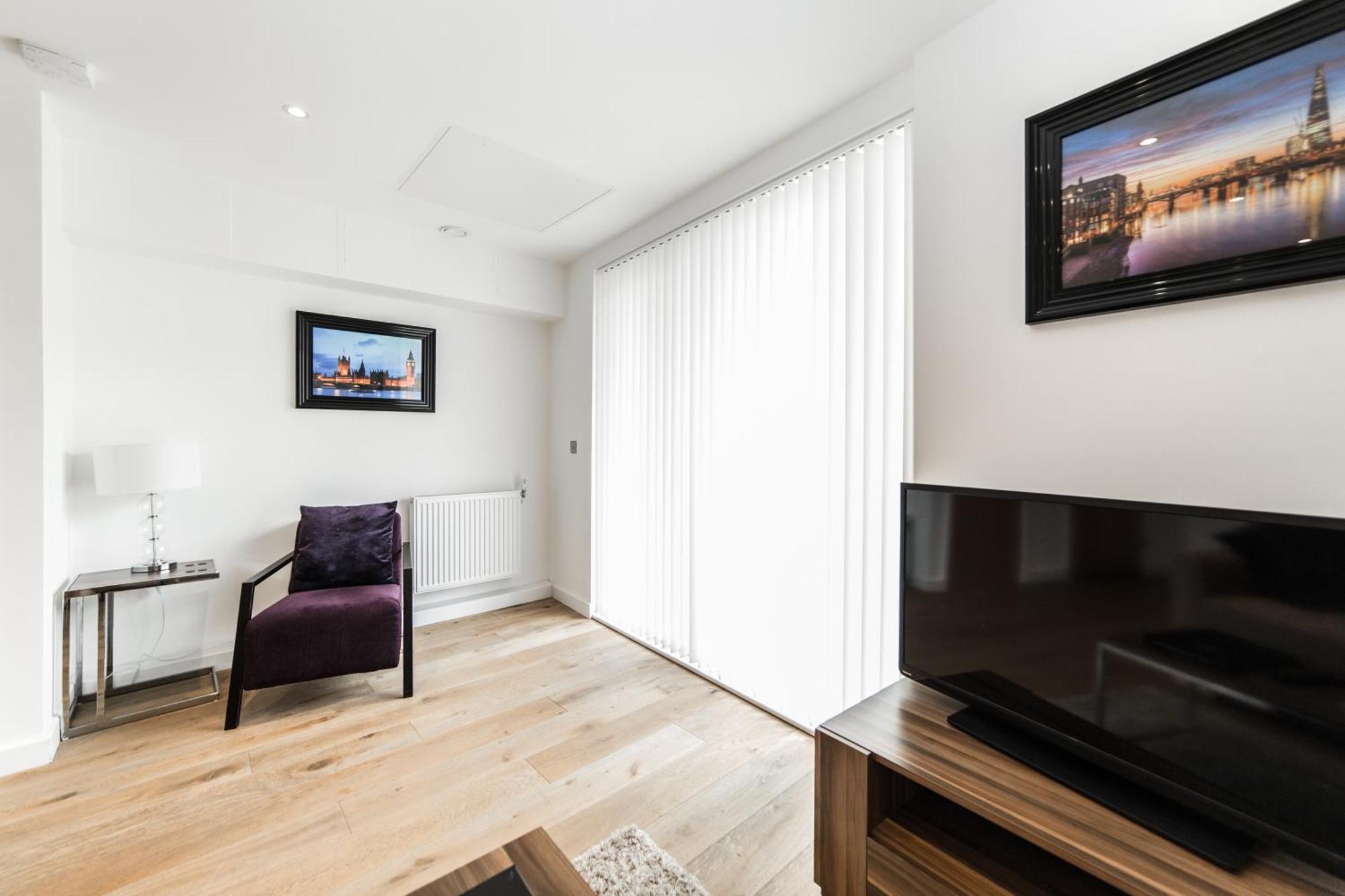 Apartment Near The O2 *