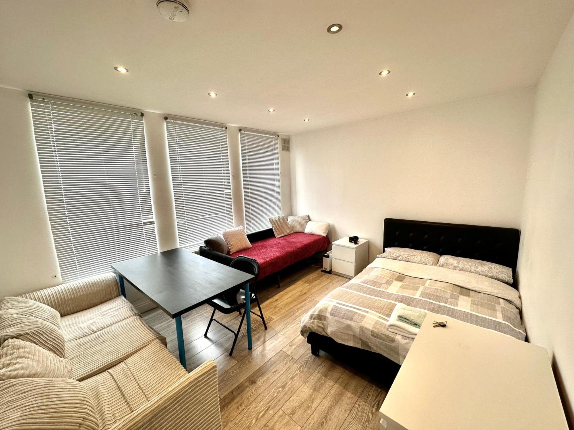 2 Minutes From Oxford Street Private D Homestay *