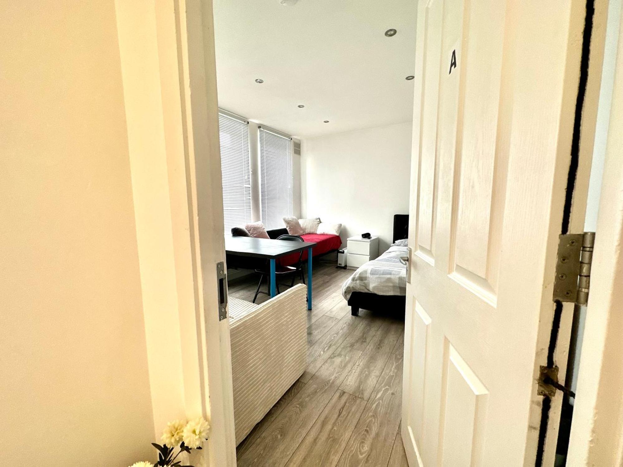 Homestay 2 Minutes From Oxford Street Private D *