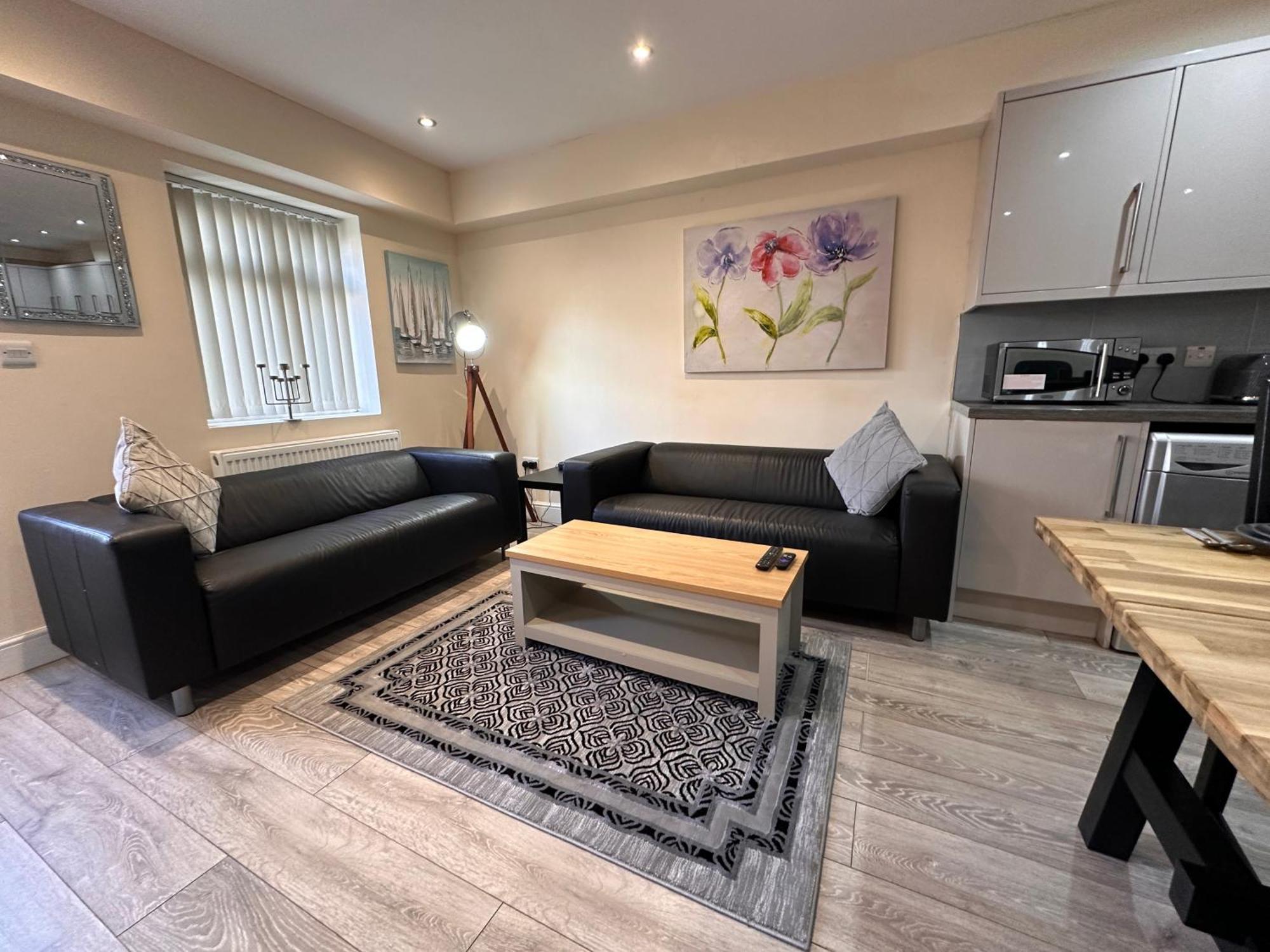 Casa de férias 5 Bed 5 Bath / Brick Lane E1 *